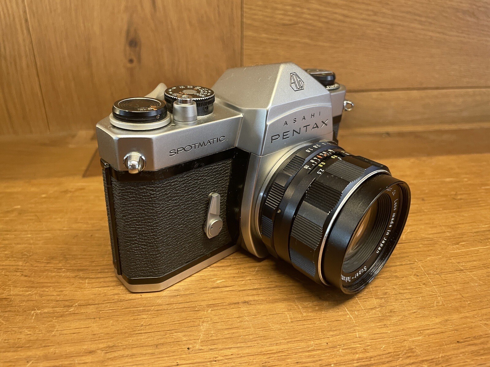 *Near Mint w/ Angle Finder* Pentax SP Spotmatic Camera Super Takumar 55mm F/1.8