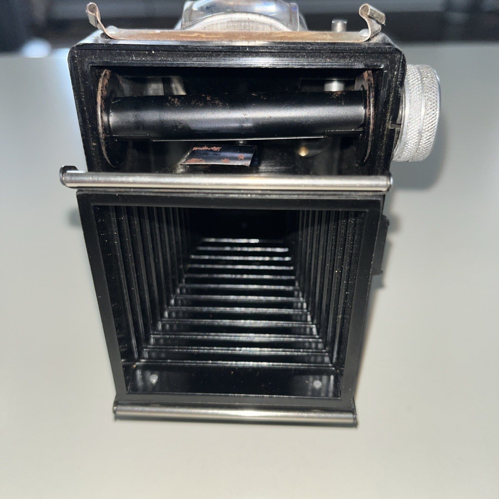 Vintage 1950’s GENOS Rapid Black Bakelite German Box Viewfinder Film Camera