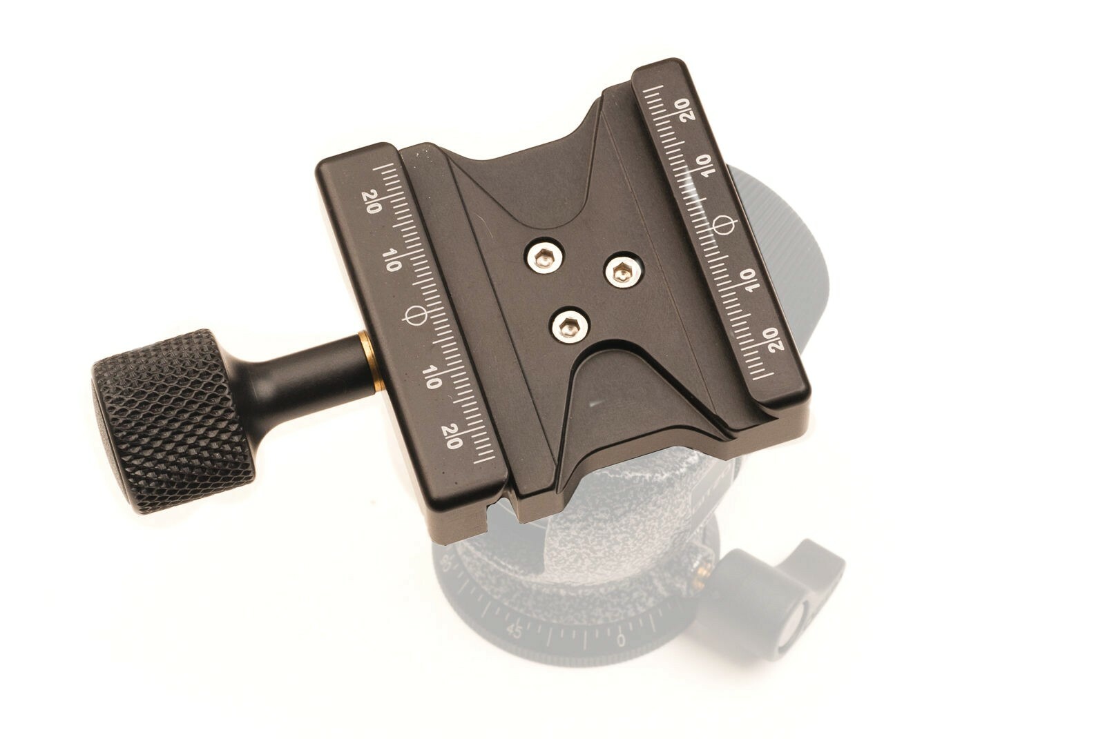 Gitzo GH1780QR Arca Swiss clamp, Works with RRS Wimberley Acratech Arca Swiss