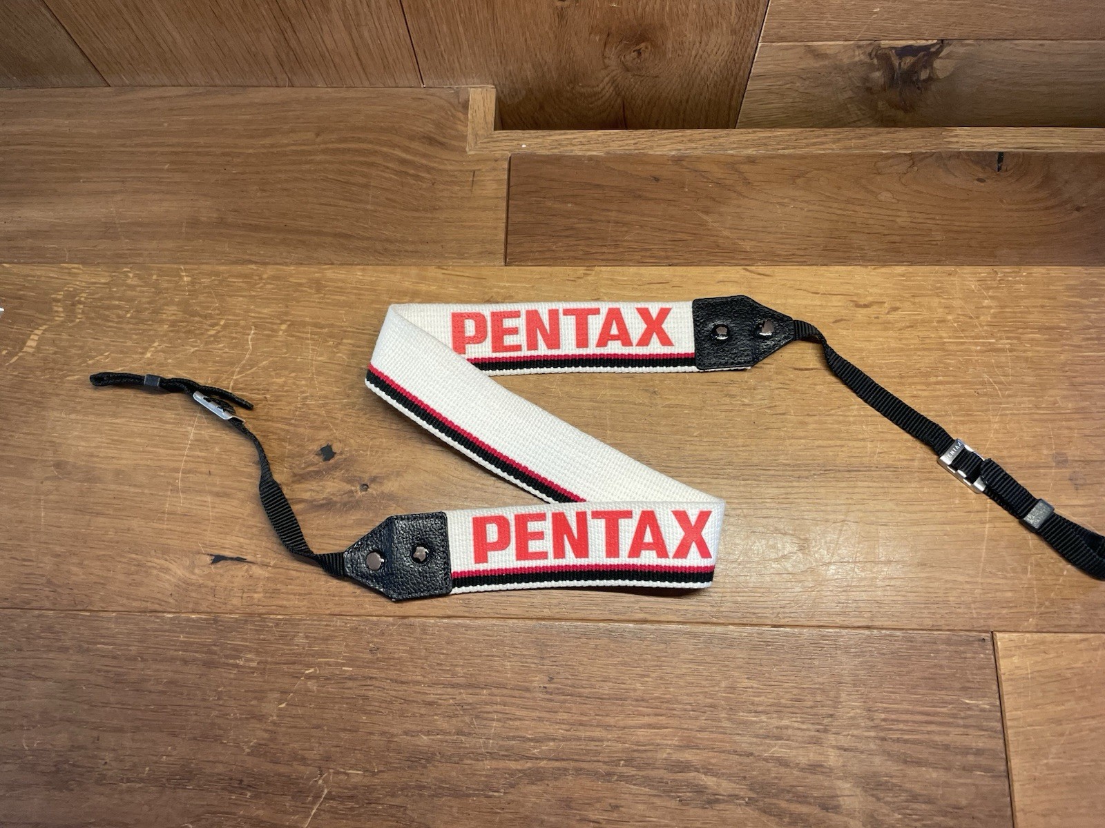 *Near MINT ++* Pentax Wihte & Red Camera Neck Shoulder Strap 4cm From JAPAN