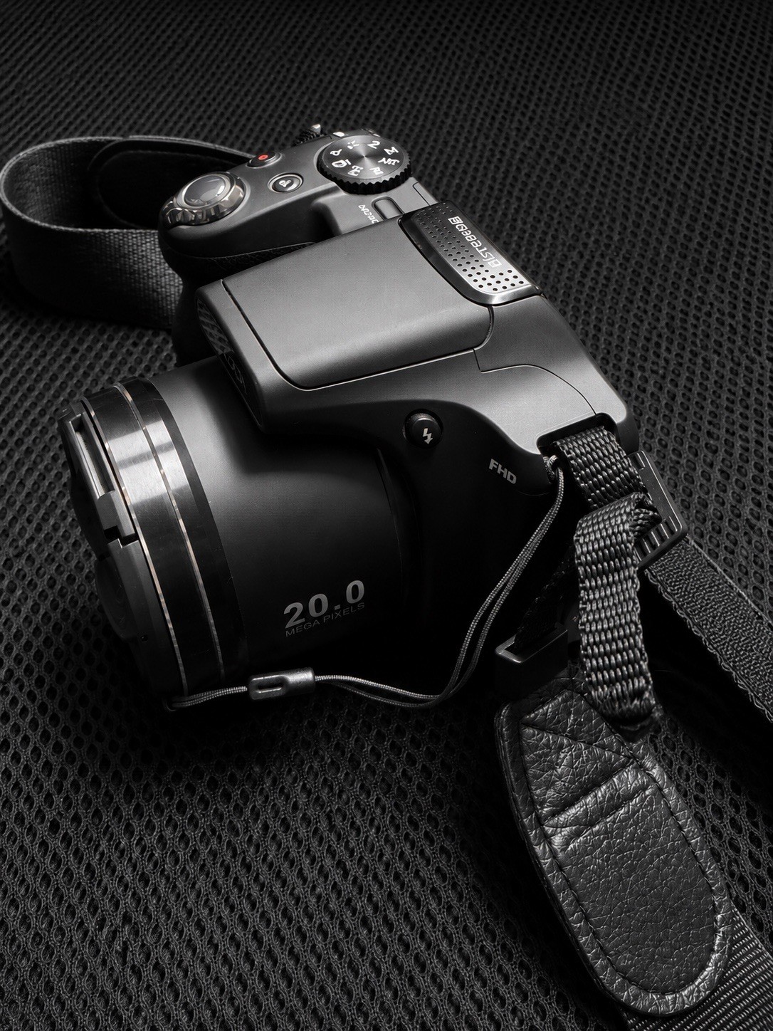 Konica Minolta MN35Z-BK 20 MP Bridge Digital Camera – Black