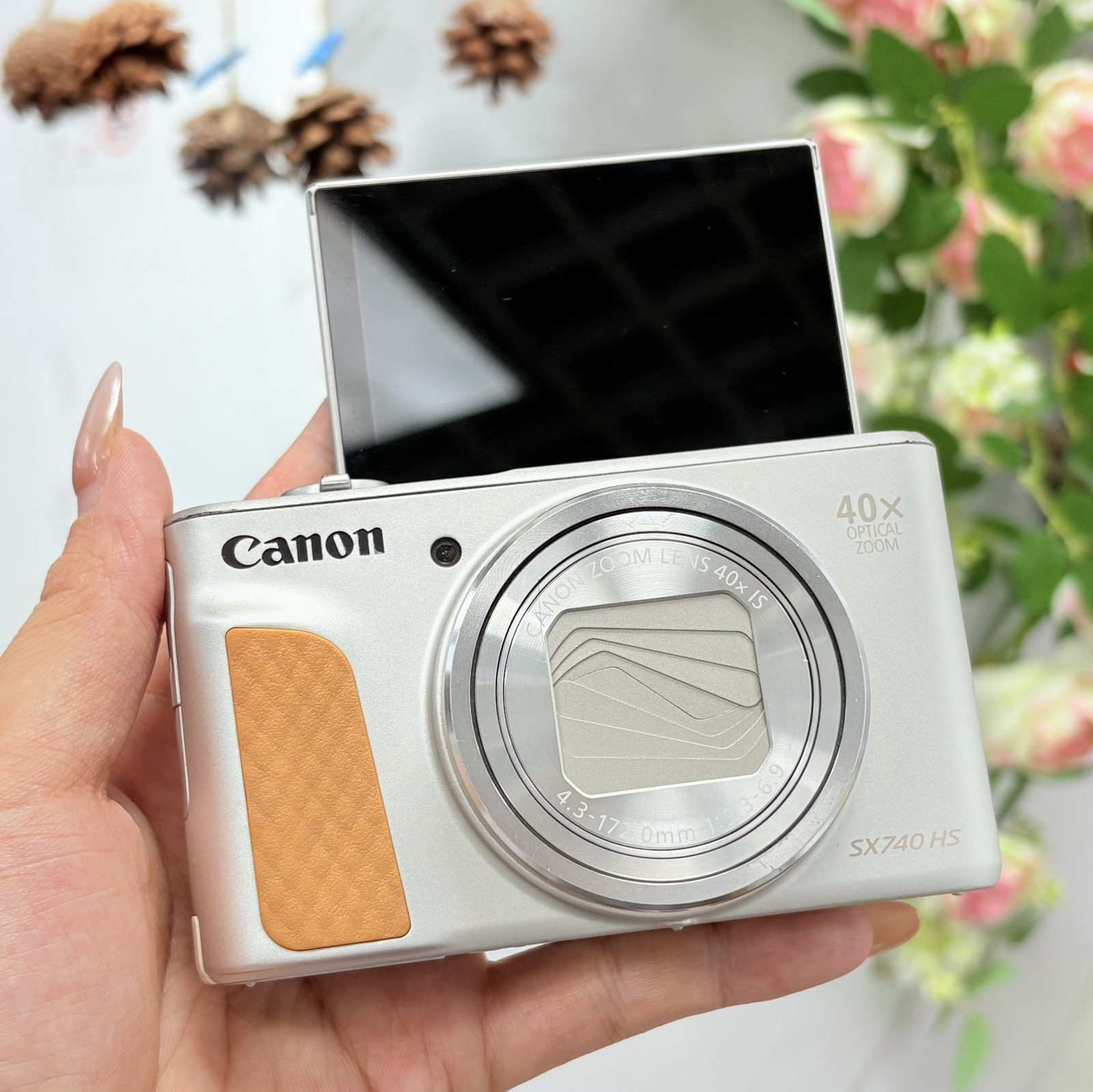 Canon PowerShot SX740 HS Digital Camera 20.3MP 40x Zoom 95% New – Silver