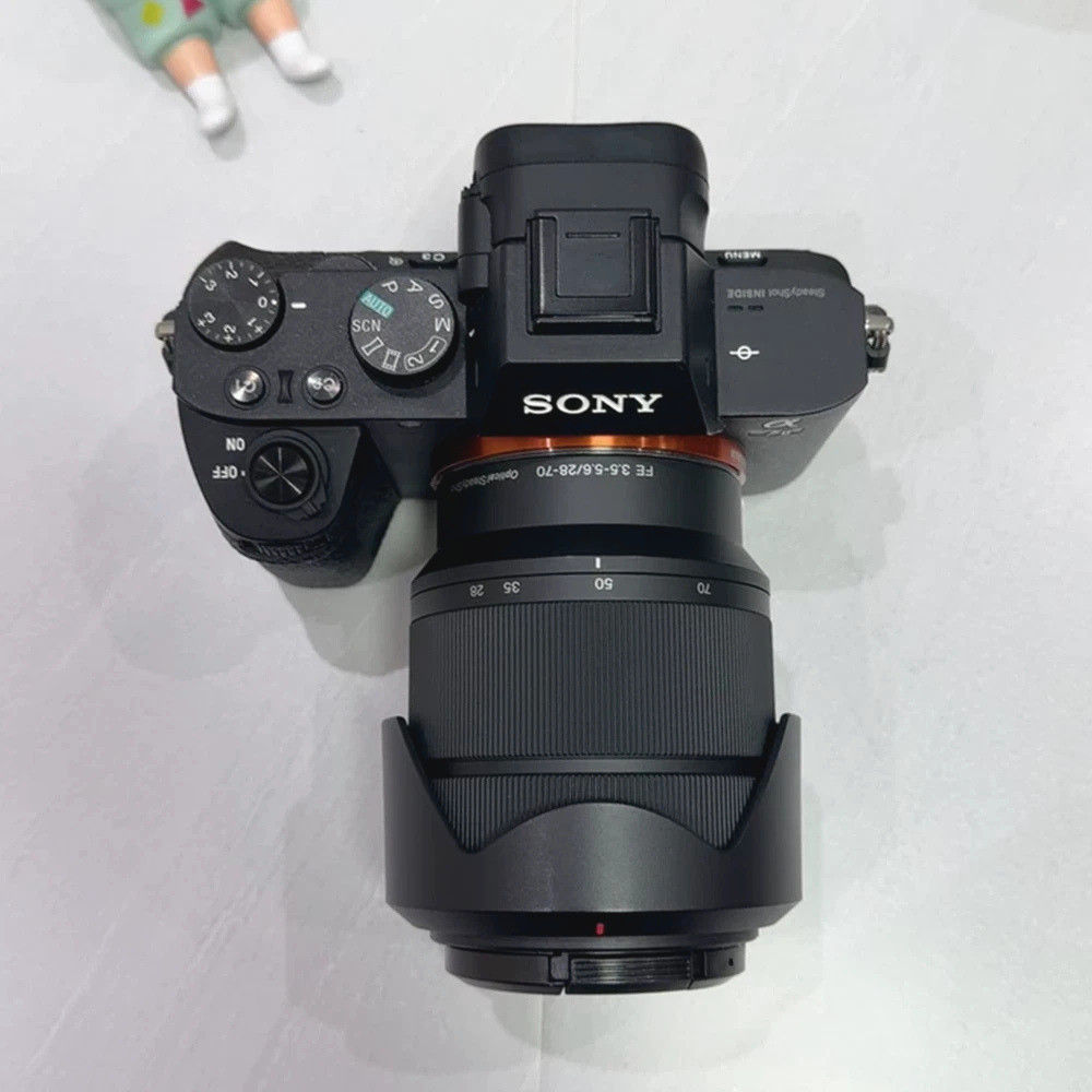 Sony Alpha A7 II Appareil Photo Hybride + Objectif 28-70mm f/3.5-5.6 — État 95%