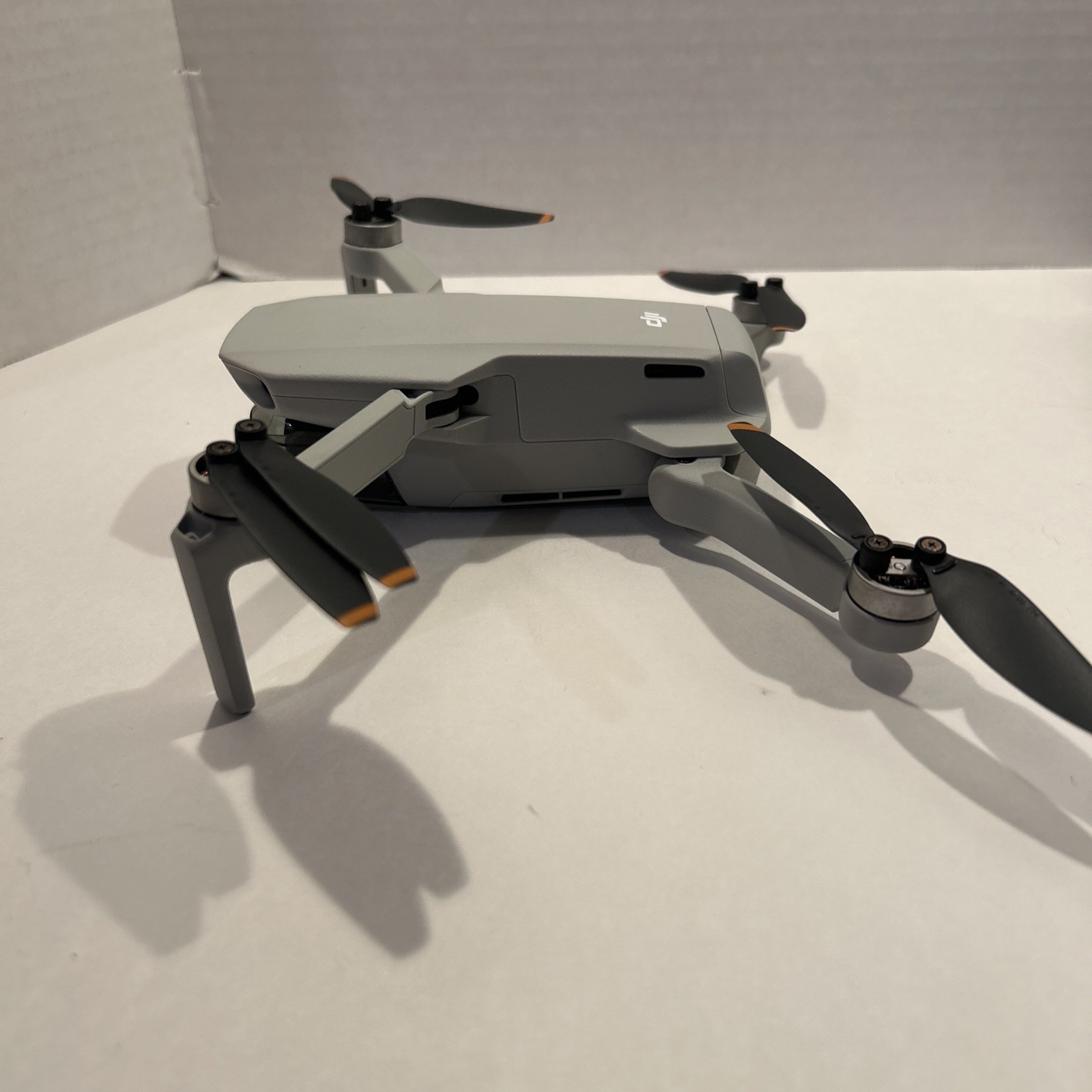 DJI Mini 2 Drone Remote Control 1 Battery , Carrying Case Accessories
