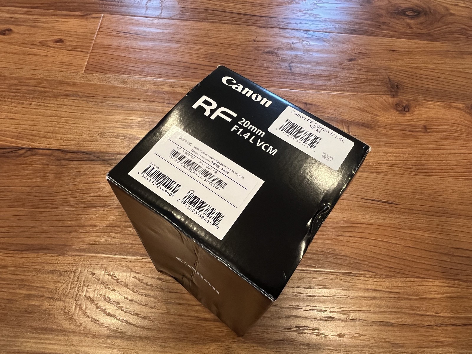 Canon RF 20mm f/1.4 L VCM Hybrid Lens