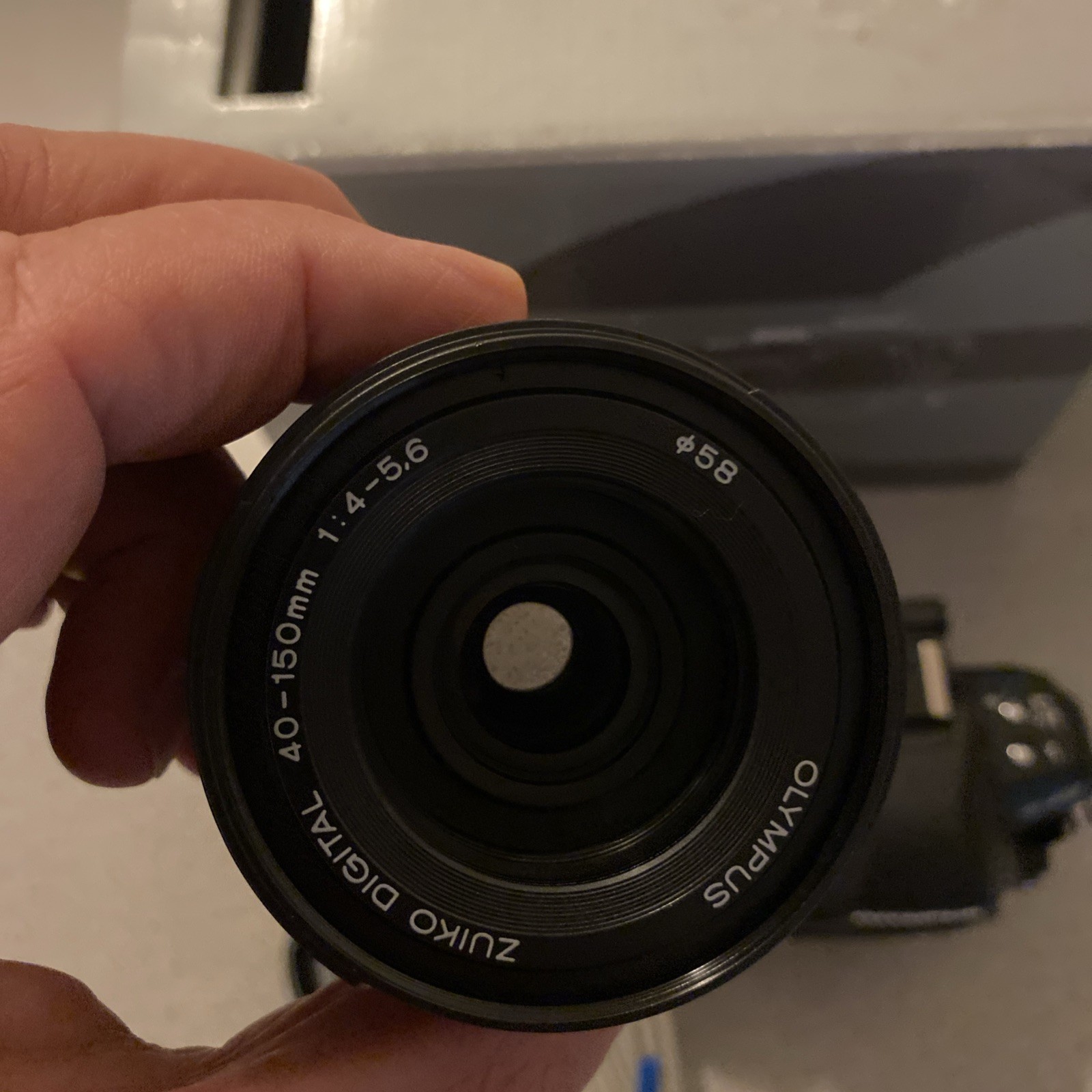 Olympus E-450 DSLR Camera Kit,Kindly Read