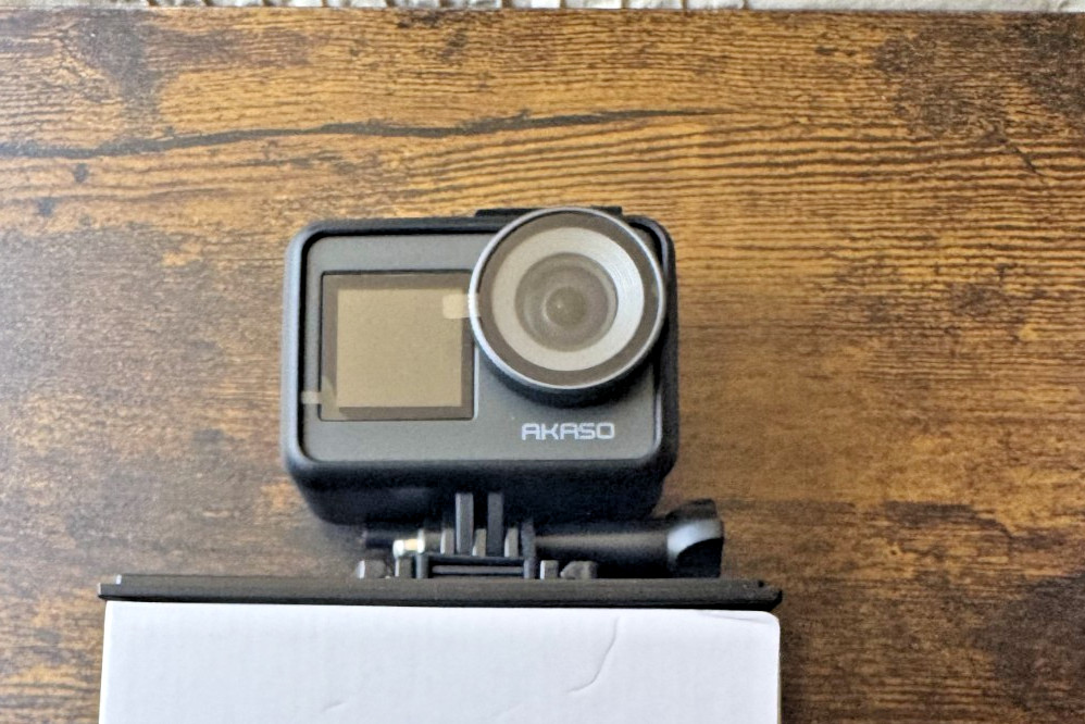 Akaso Brave 7 4K30FPS 20MP WiFi Camera w/ Touch Screen EIS 2.0 Zoom (NOT LE) NEW