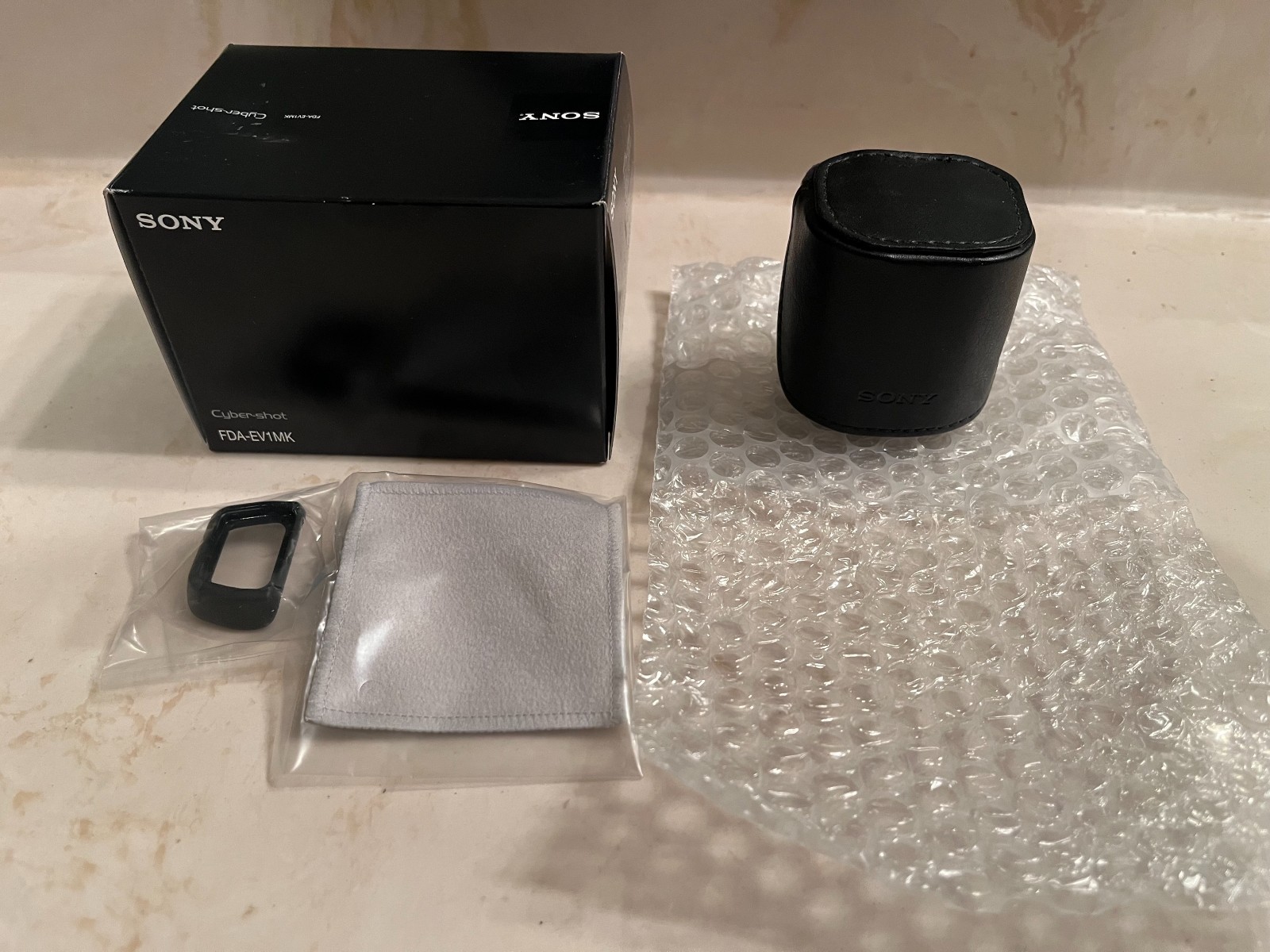 NEW SONY FDA-EV1MK XGA OLED Electronic Viewfinder for RX1/RX1R/RX1RII/RX100 II