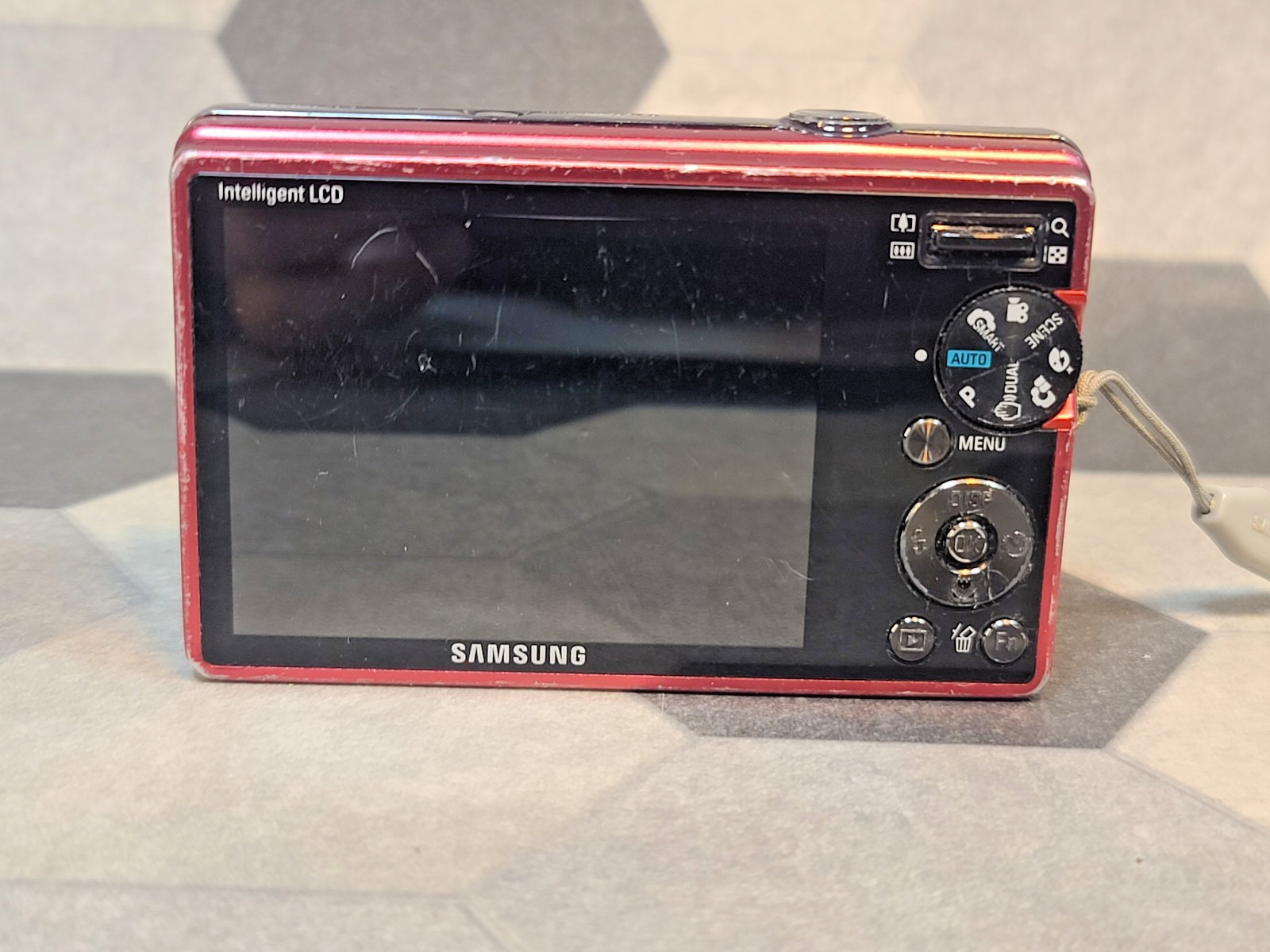 Samsung SL620 12.2MP Built-in Flash 5X Optical Zoom Compact Digital Camera