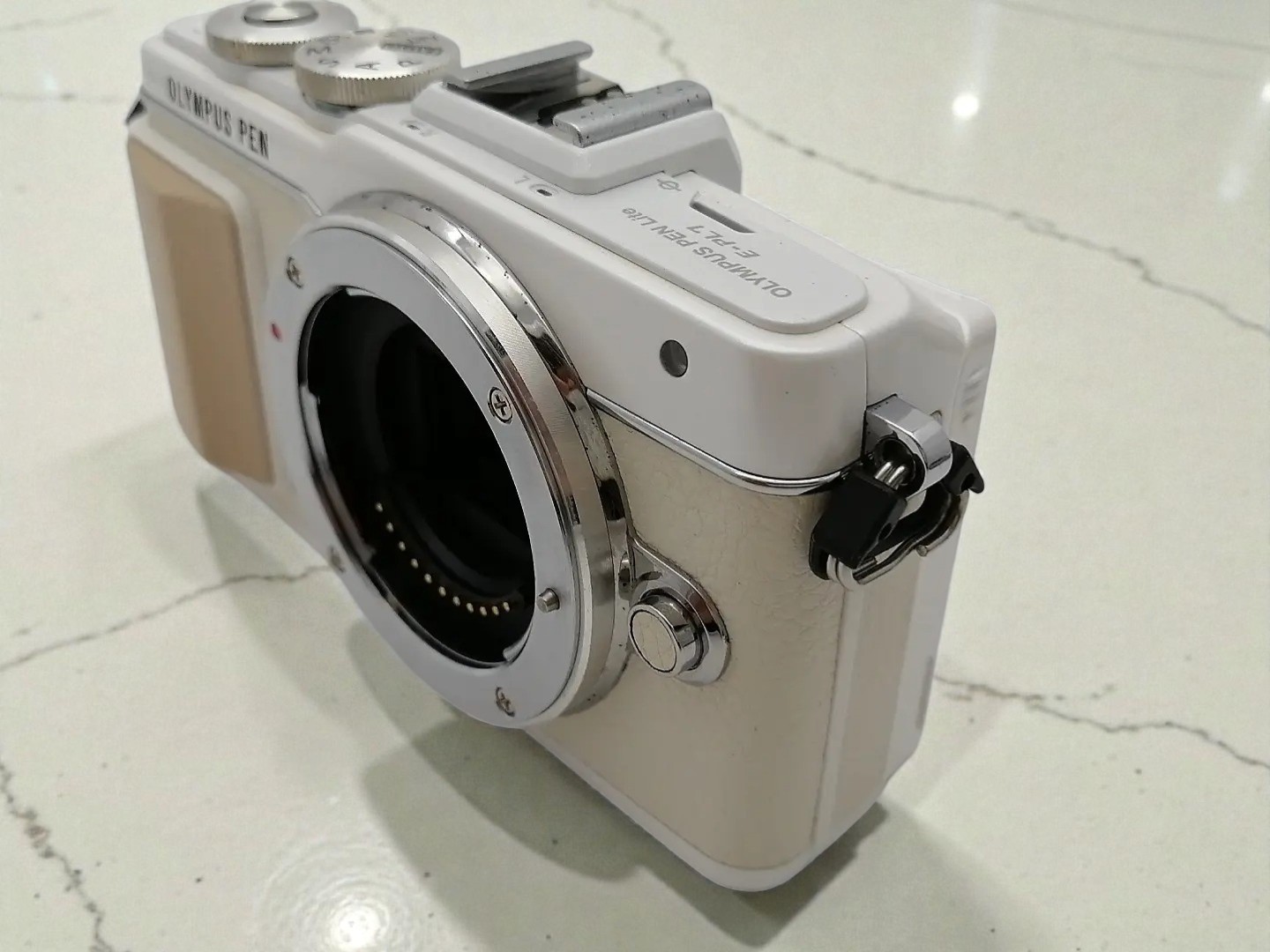 OLYMPUS PEN Lite E-PL7 Micro Four Thirds Mirrorless Body White Working Used JP