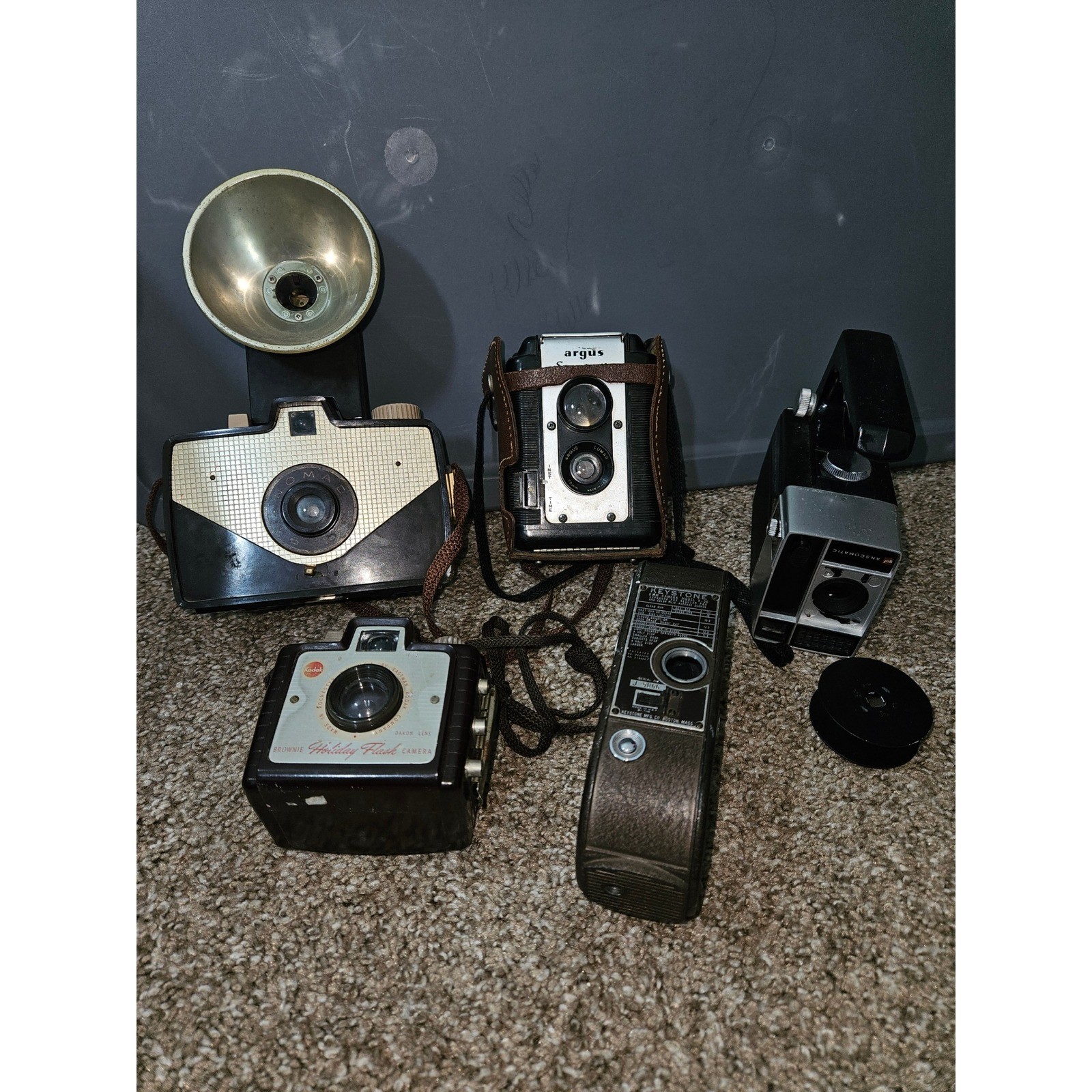 Vintage Camera Lot Kodak Brownie Argus Keystone 8mm Anscomatic Nomad 620 Retro