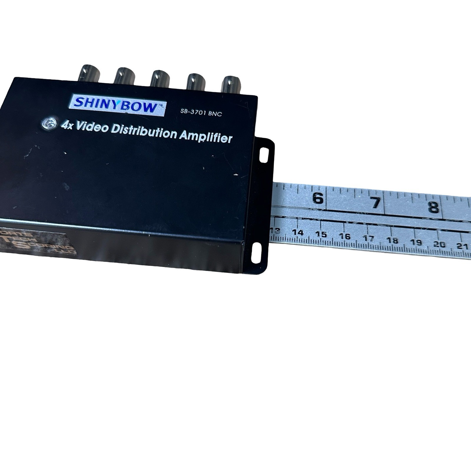 Shinybow SB-3701 BNC 1×4 Composite Video Distribution Amplifier READ
