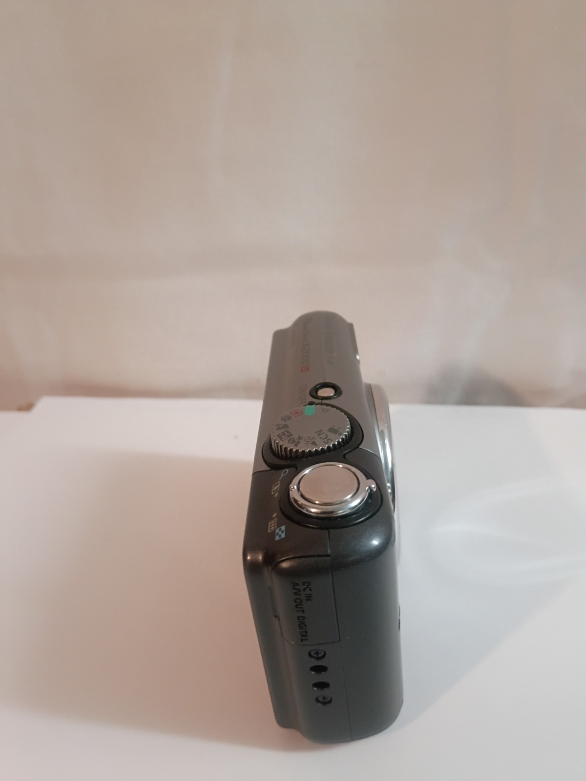 Canon PowerShot A2000 IS 10.0MP Digital Camera – Silver (Tested, Works!) 6x Zoom