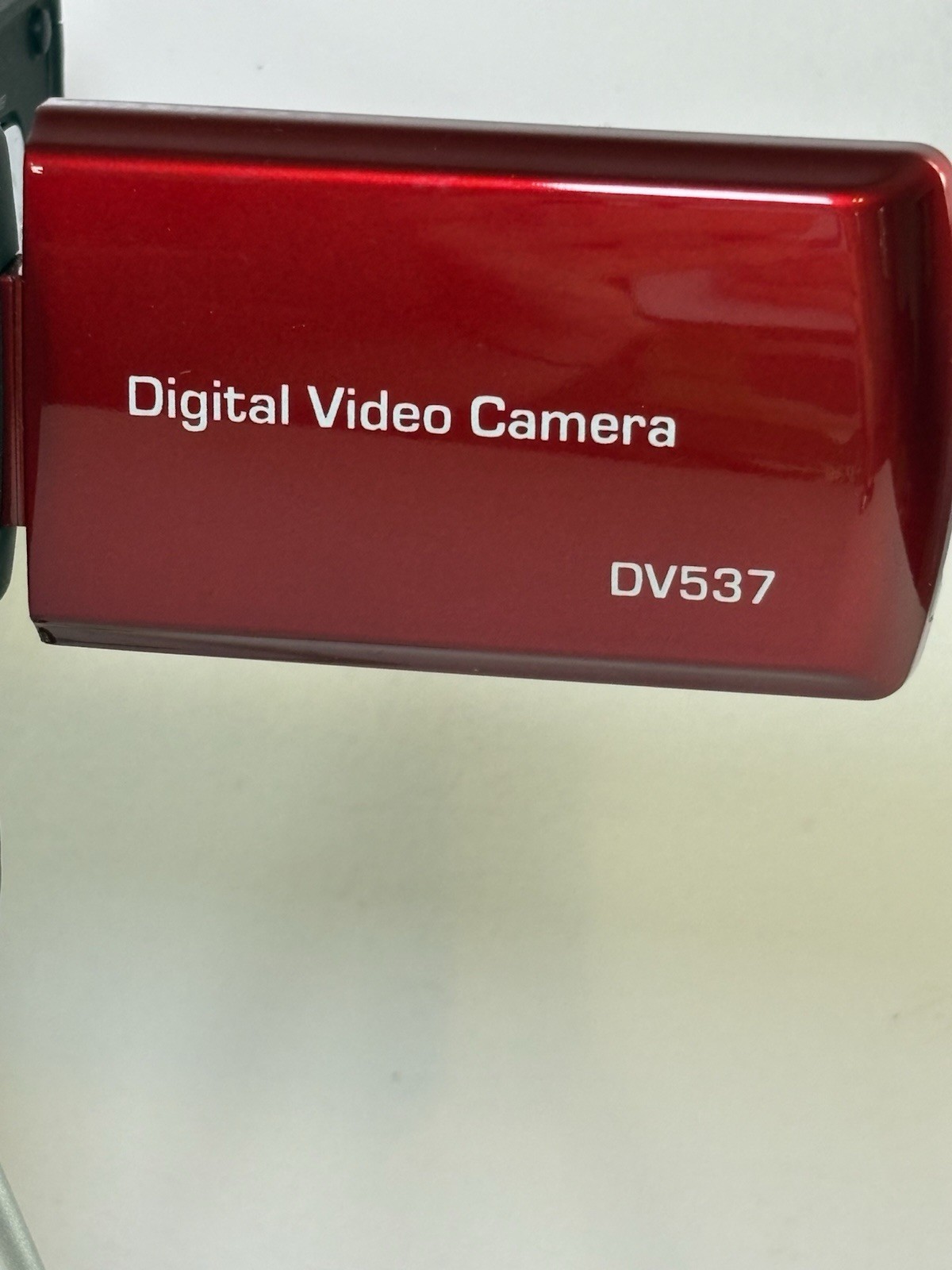 Minx DV537 Digital Video Camera Camcorder Red LCD Screen SD Card Tripod