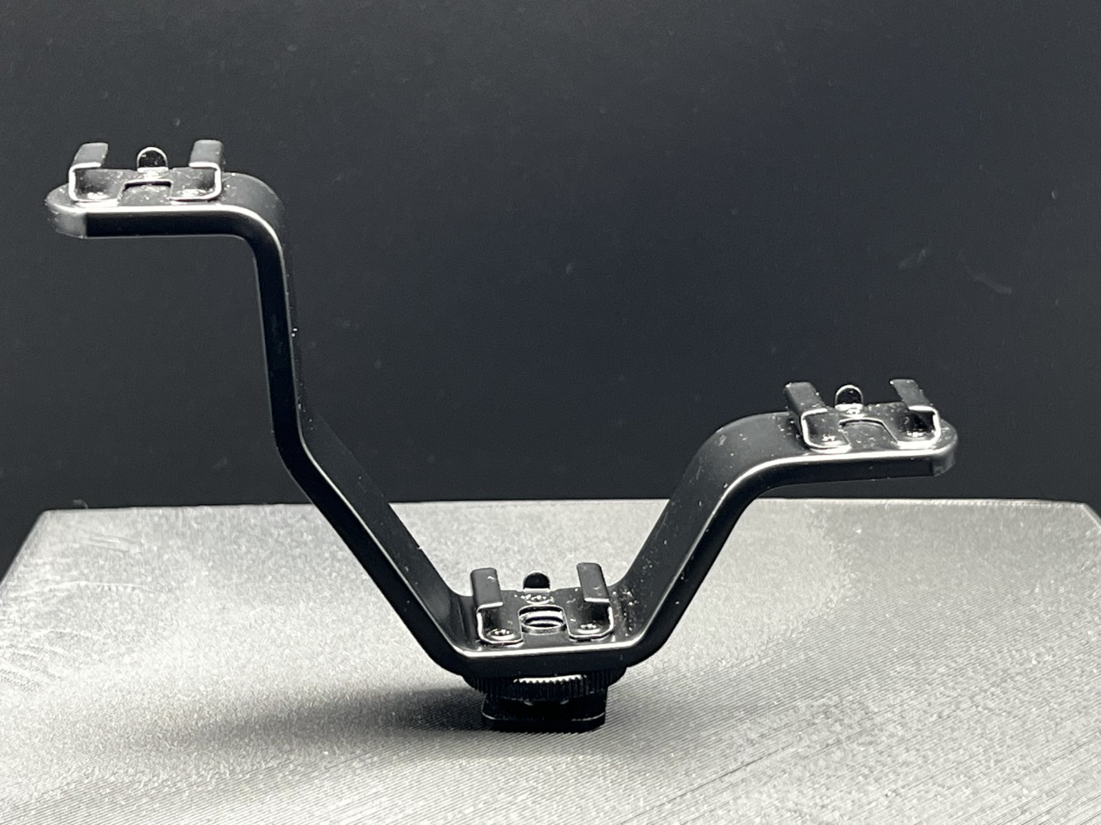 V-Shape Metal 3 Triple Hot Cold Shoe Bracket for Photography DSLR Microphone 1/4