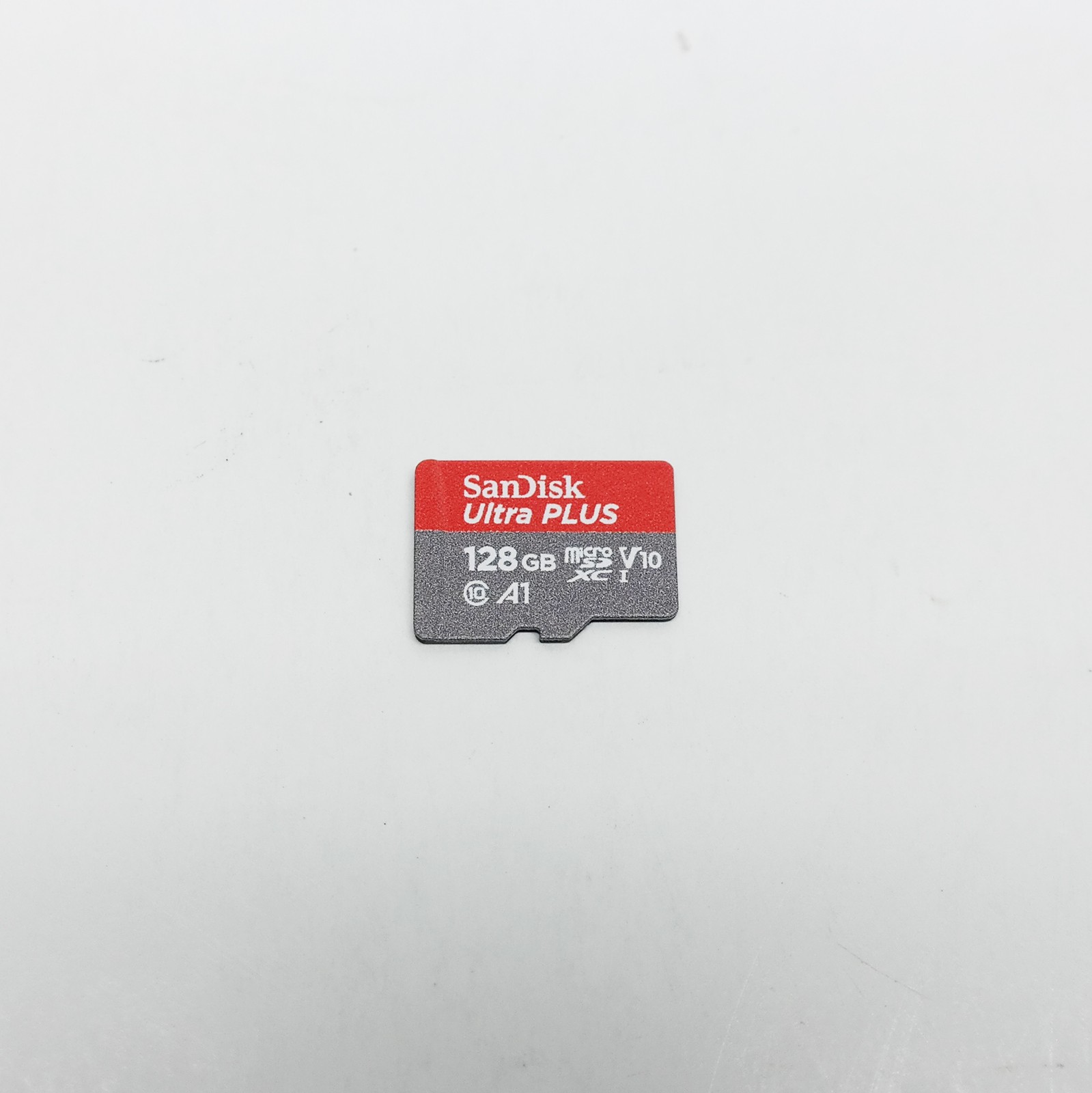 SanDisk Ultra PLUS 128GB microSDXC UHS-I Memory Card