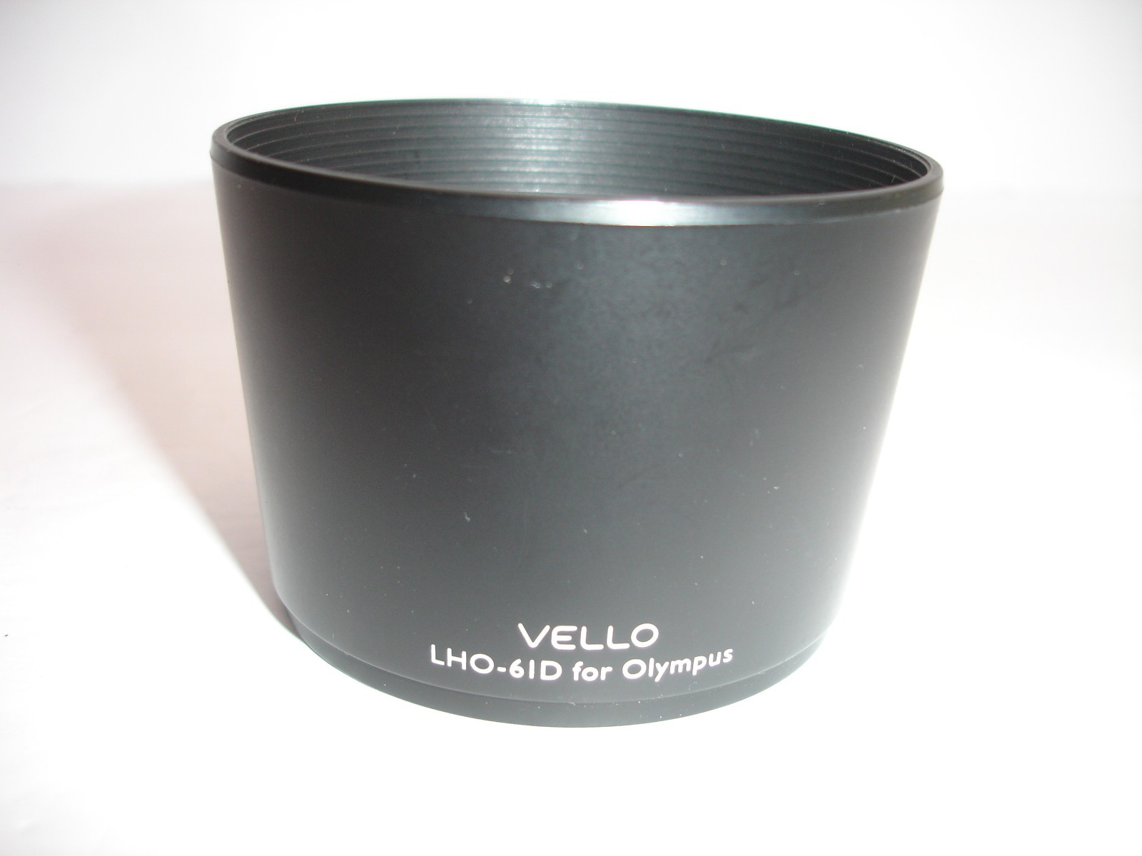 VELLO LHO-61D Lens Hood for Olympus M.Zuiko Digital ED 40-150mm 3.5-4-5 Lens