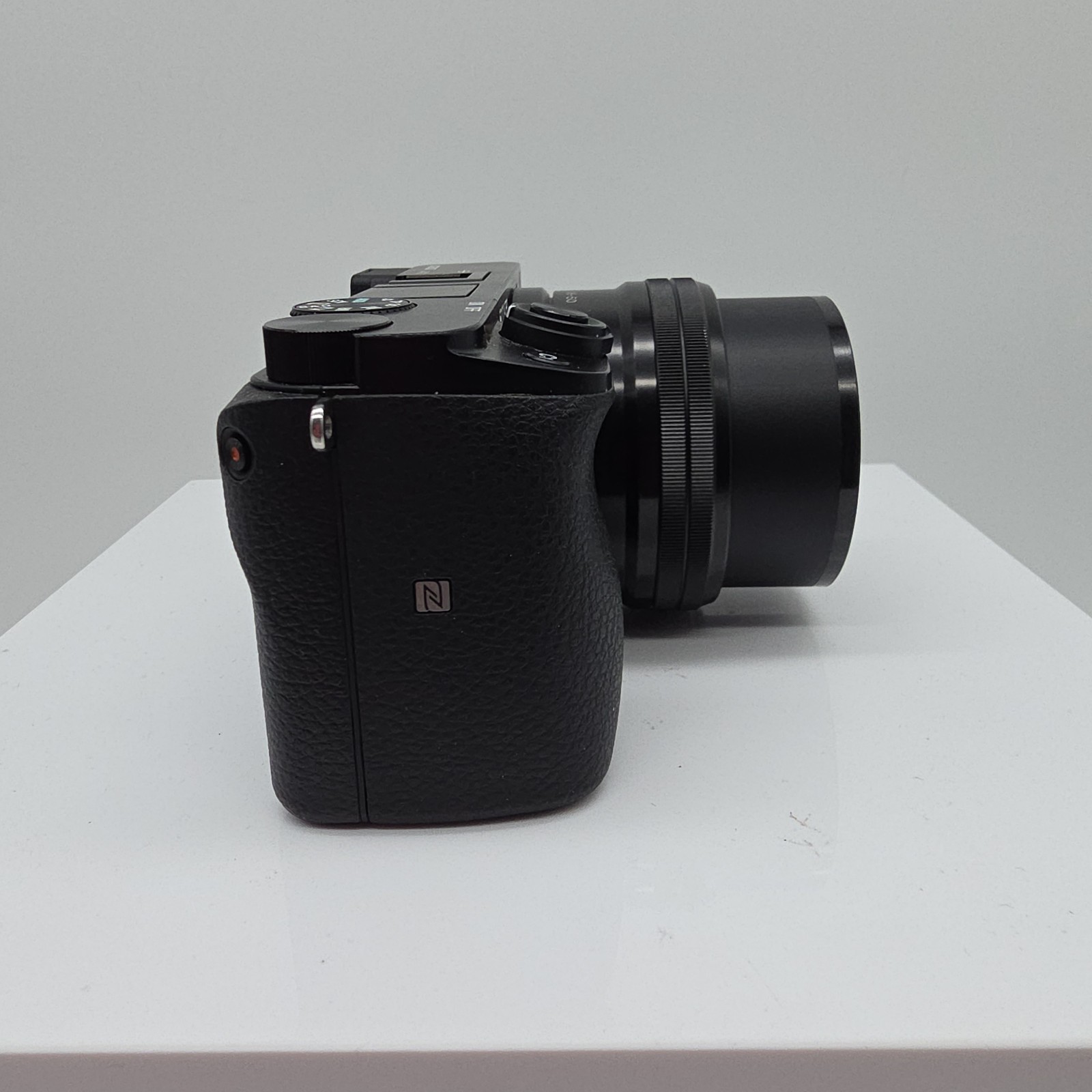 Sony Alpha A6100 24.2MP 4K Mirrorless Digital Camera Body – Shutter Count 2145