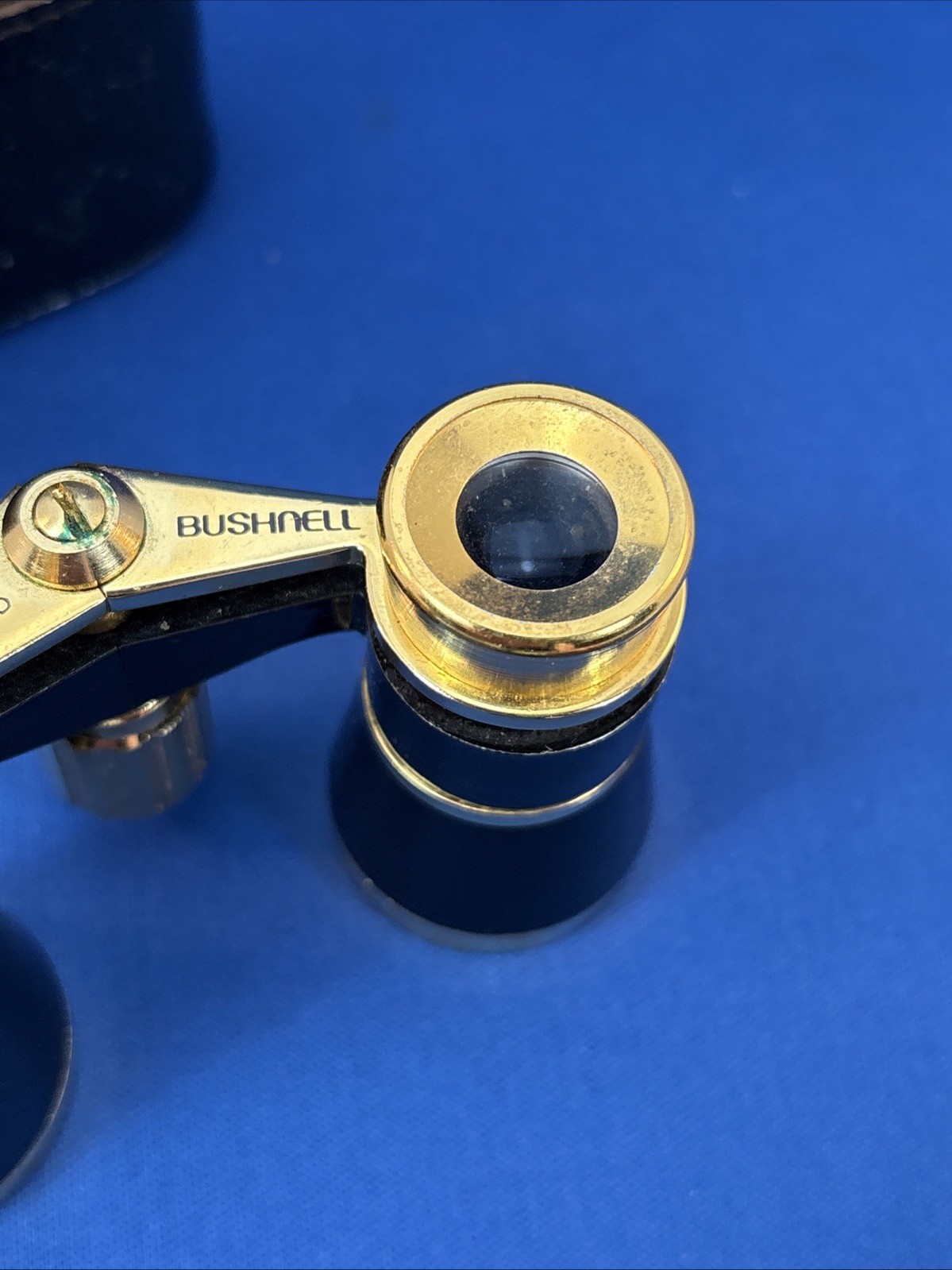 Bushnell Theater & Opera Glasses 3×25 Black Gold Case