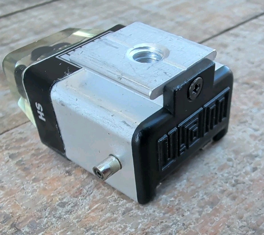​Wein HS Optical Flash Trigger H-Prong