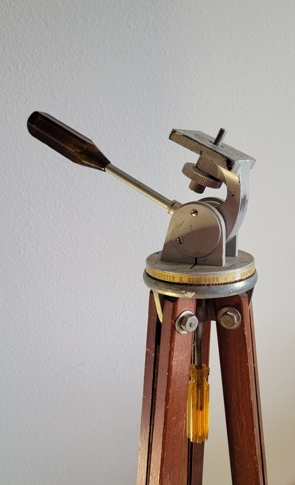 RARE Vintage FOTORITE Model G Wood Camera Tripod w/GRAFLEX Inc. Pan-Tilt Head