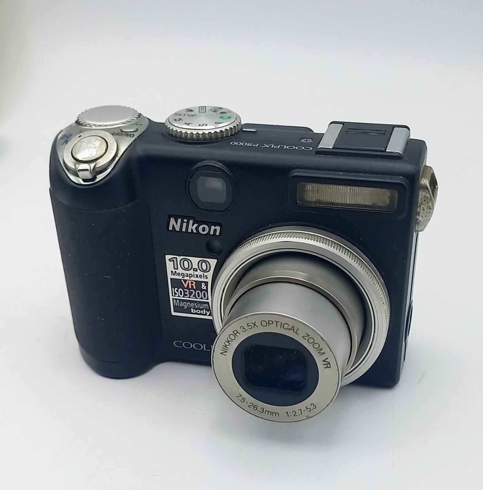 Nikon Coolpix P5000 – Original Nital Complete Set – Excellent Condition