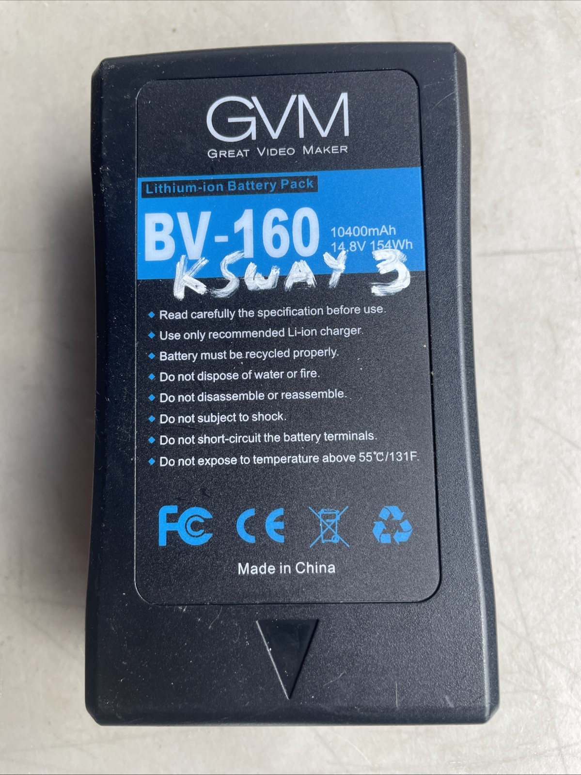 GVM BV-160 160Wh 14.8V 10400mAh Li-Ion V-Mount Battery with D-Tap DC Outputs