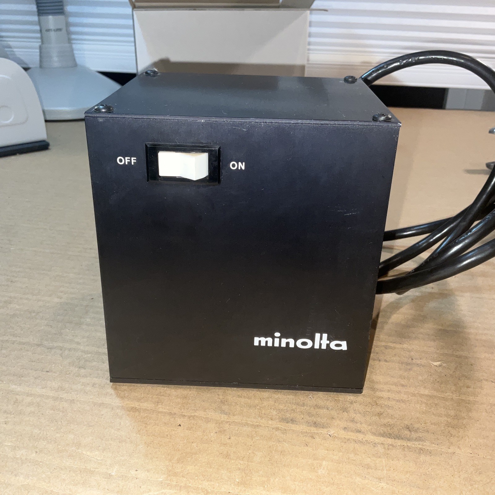 Vintage Minolta Enlarger Power Supply. Unit 19V 80 W Lamp Analyzer
