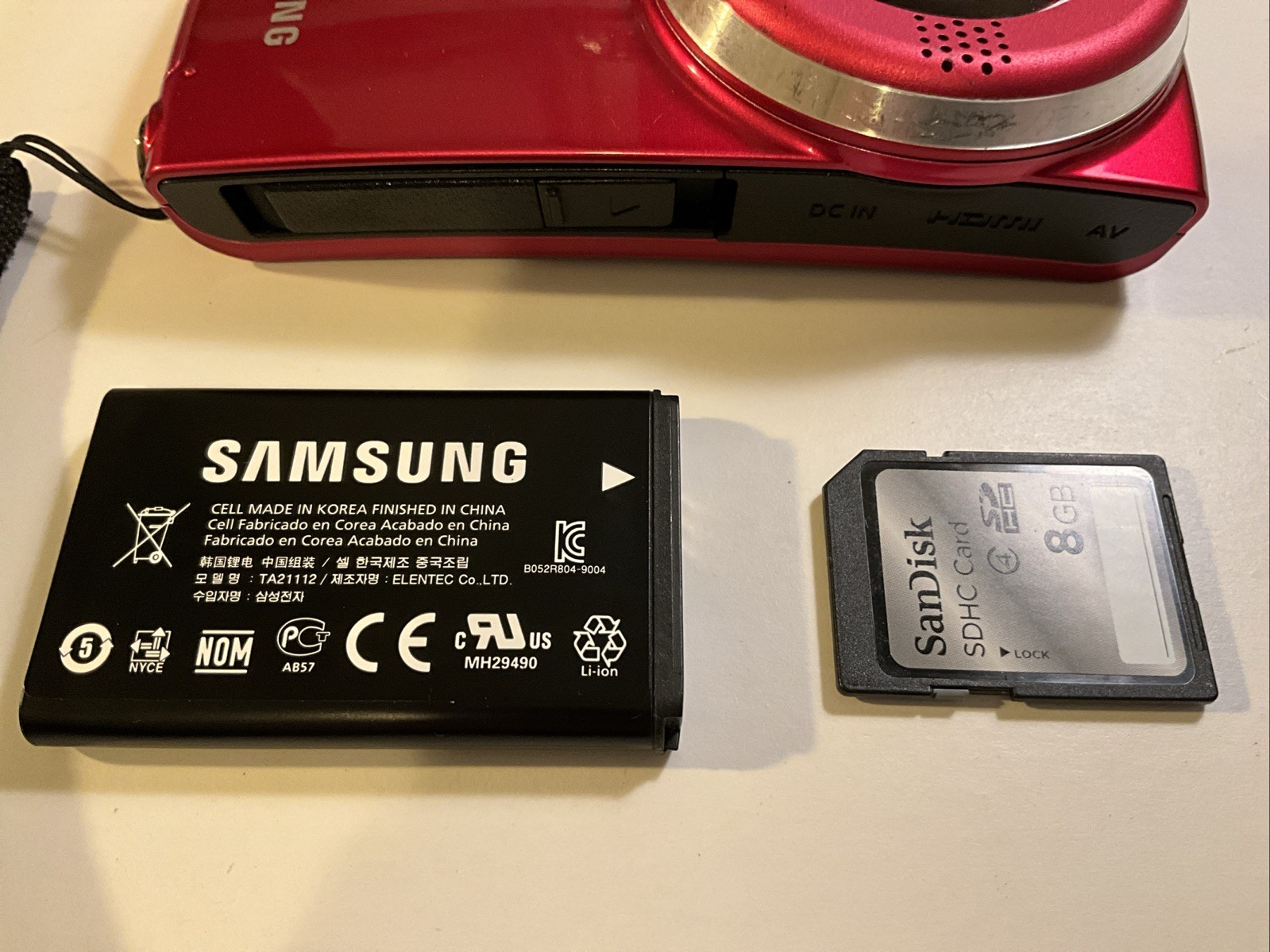 Samsung HMX-U20BN/XAA HD 7.8MP Digital Camera Camcorder – Pink TESTED 8GB CARD