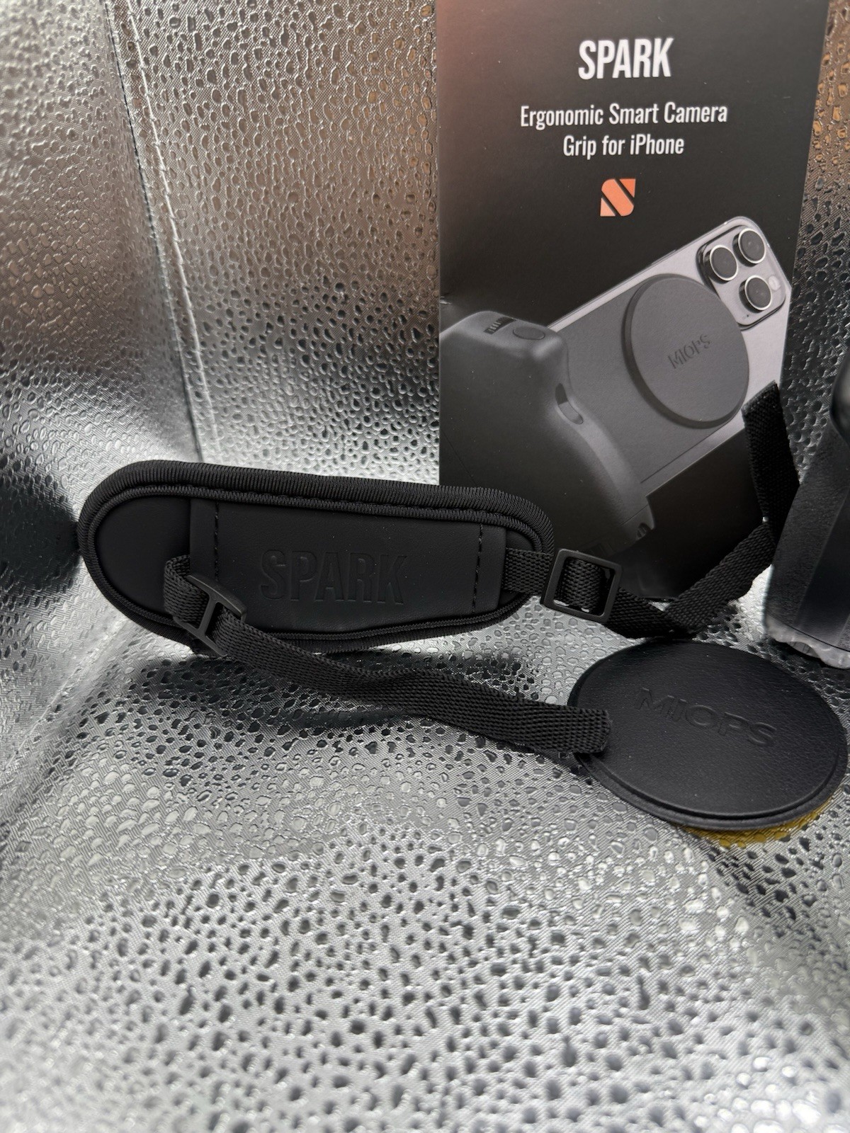 Miops spark camera Grip For iPhone With Case New, No Box