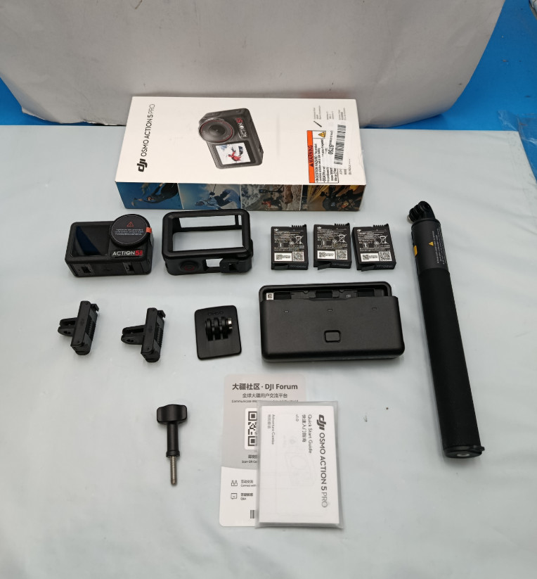DJI Action 5 Pro Adventure Combo 4K Video 40MP 4H Battery Dual OLED
