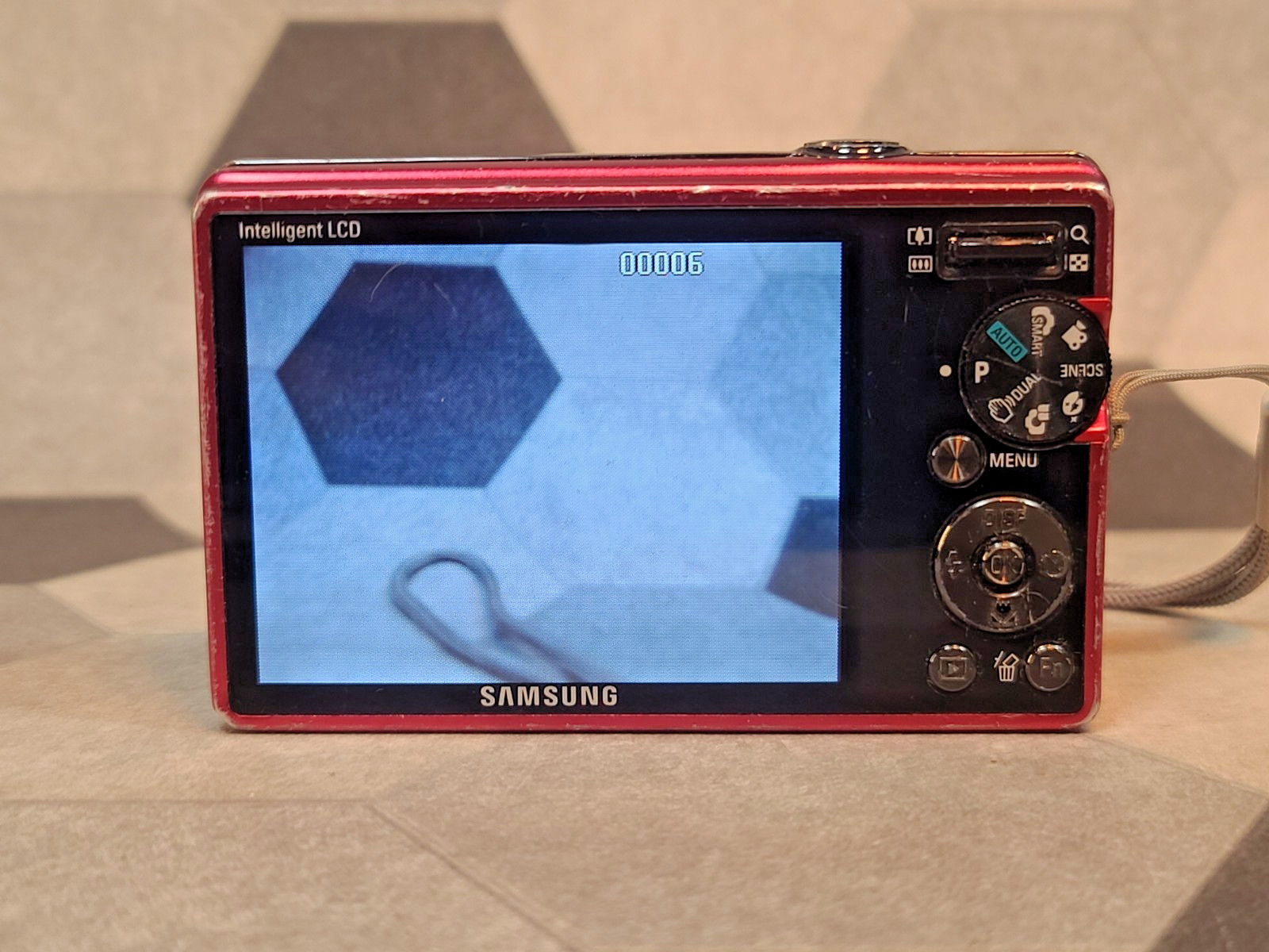 Samsung SL620 12.2MP Built-in Flash 5X Optical Zoom Compact Digital Camera