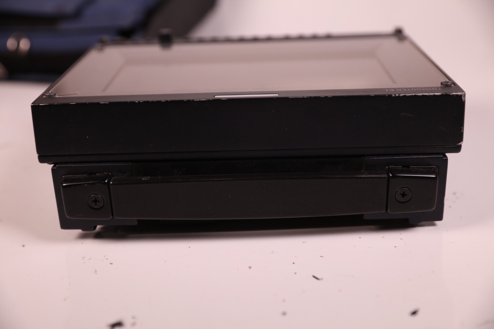 Sony EL Trimaster PVM-741 OLED Professional Video Field Monitor, Monitor Only