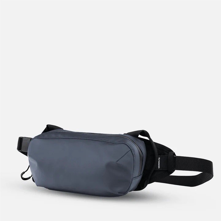 WANDRD D1 Fanny Pack Sling Bag Waterproof Tech Crossbody Waist Pack Aegean Blue