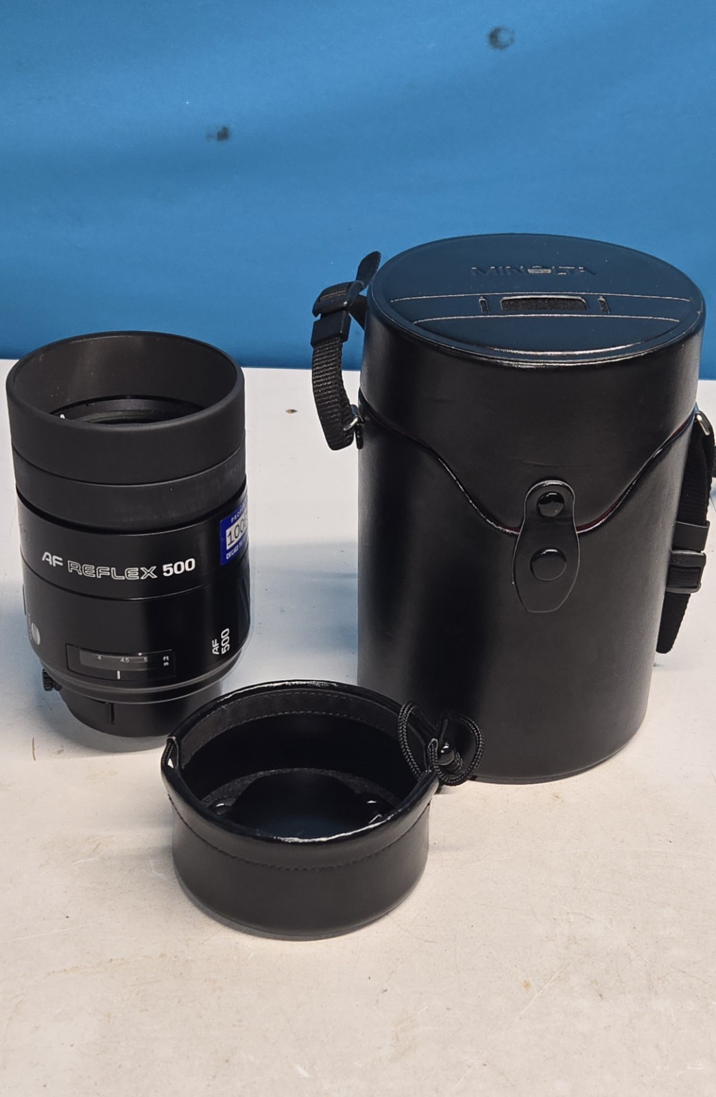 MINOLTA AF 500MM F/8 REFLEX MIRROR LENS CAP CASE Camera