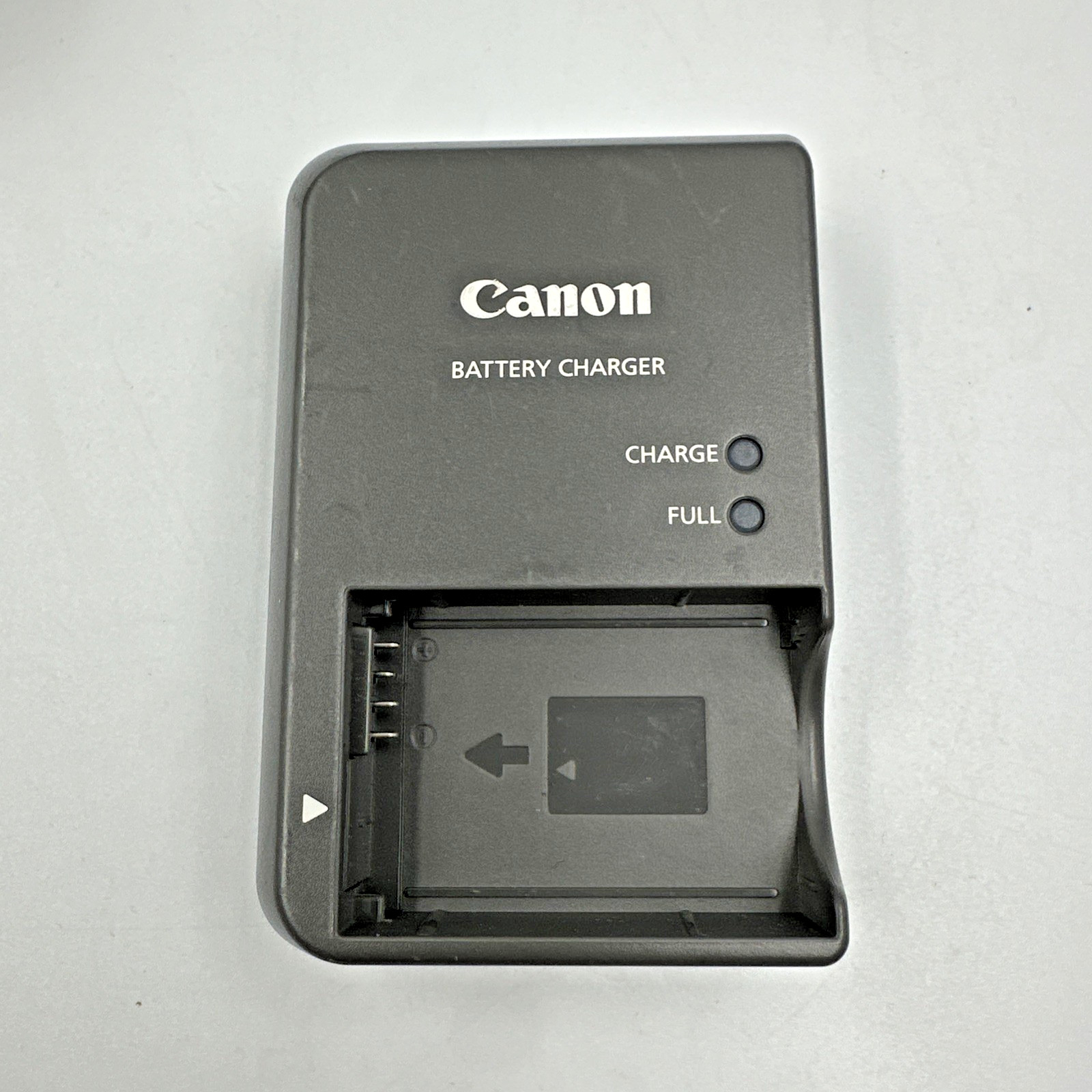 Canon Powershot SX30 IS 14.1MP 35x Zoom Camera w. Battery Charger Working Read!