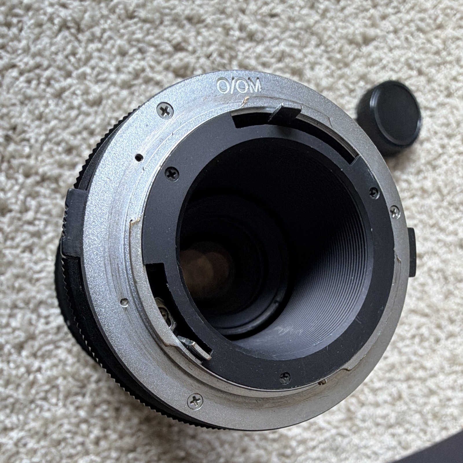 Vivitar Auto Zoom 75-260mm f/4.5 Zoom Lens OM Mount 67mm No. 37520793