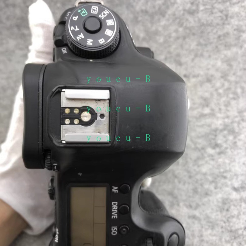 Canon EOS 6D Digital SLR Camera Body Only 20.2MP Built-in Wi-Fi Viewfinder Black