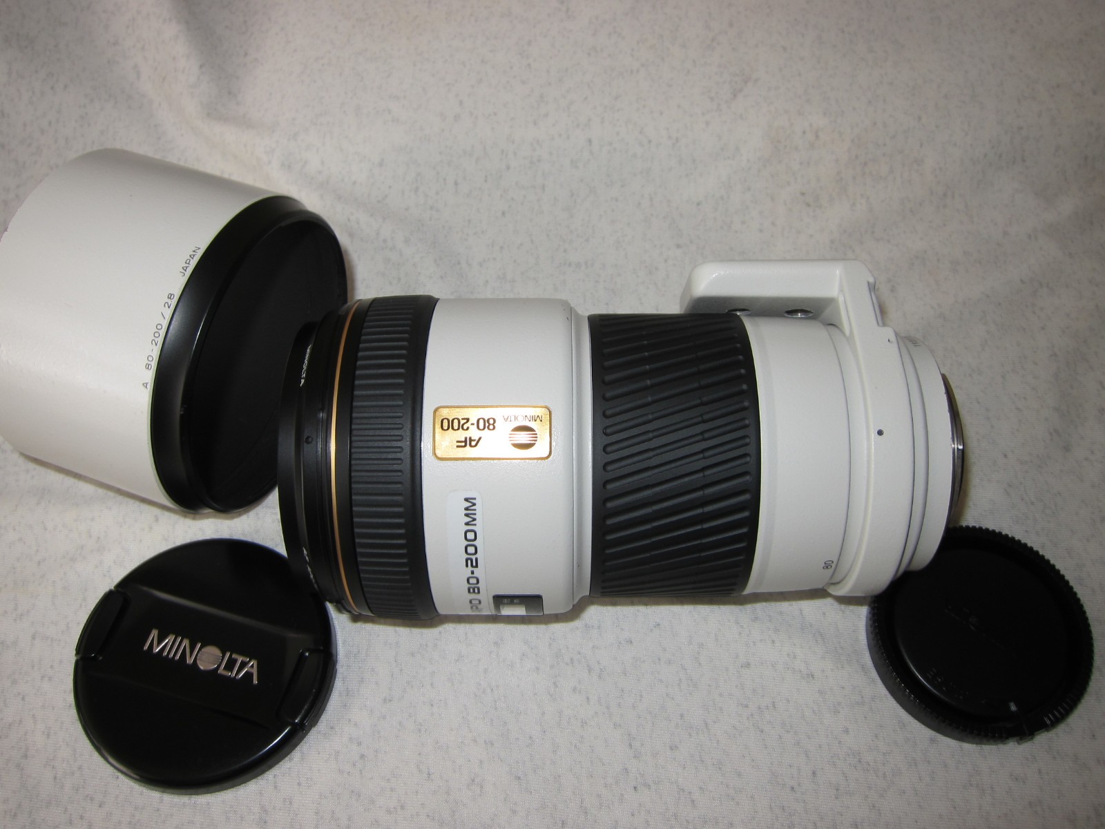 Minolta High Speed AF APO Tele Zoom 80-200mm 1:2.8 Sony/Minolta A-Mount Japan.