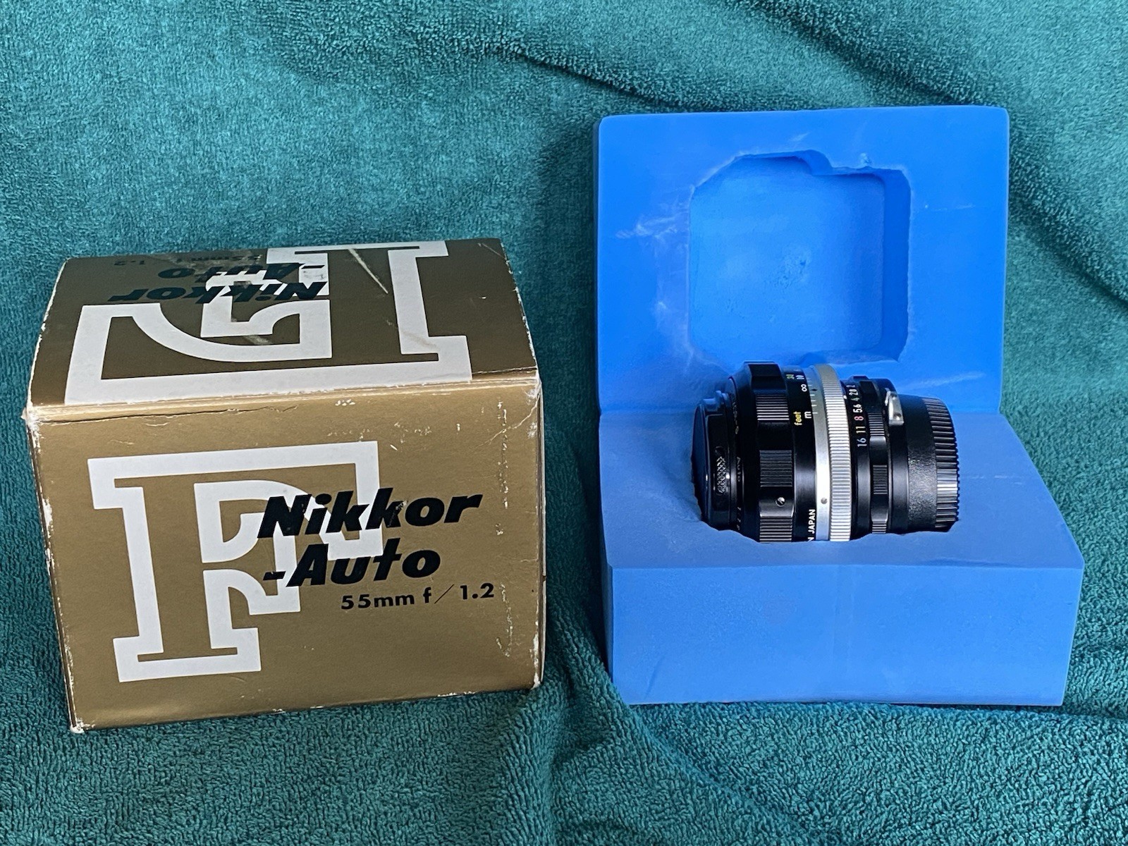 1971 Nikon Nikkor-S 55mm f/1.2 Lens Pre-Ai for Nikon F F2 F2S F2SB 9.5/10 in Box