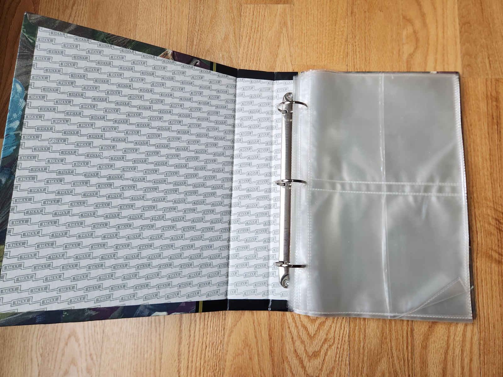 Belt Stationary Photo Album Ring Binder Vintage Flower Design Holds 4″x6″ Photos