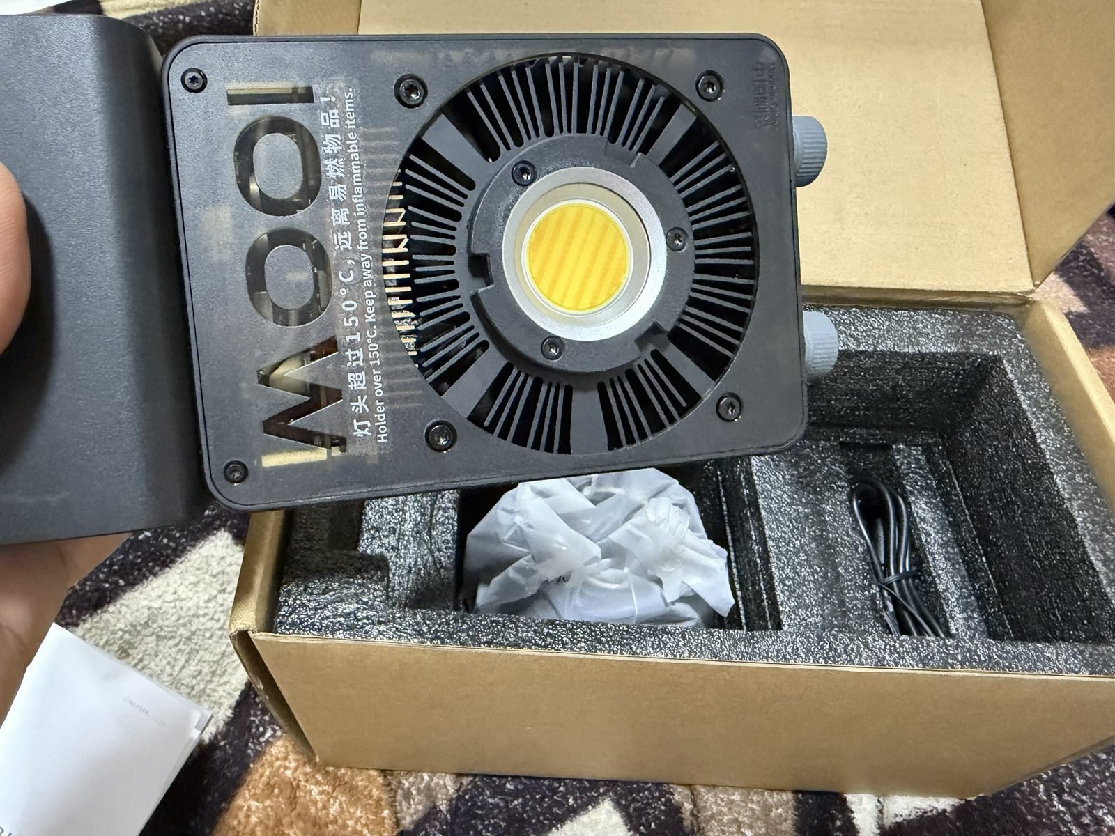 ZHIYUN CINEPEER CX100 100W LED Video Continuous Output Lighting 2700K-6500K