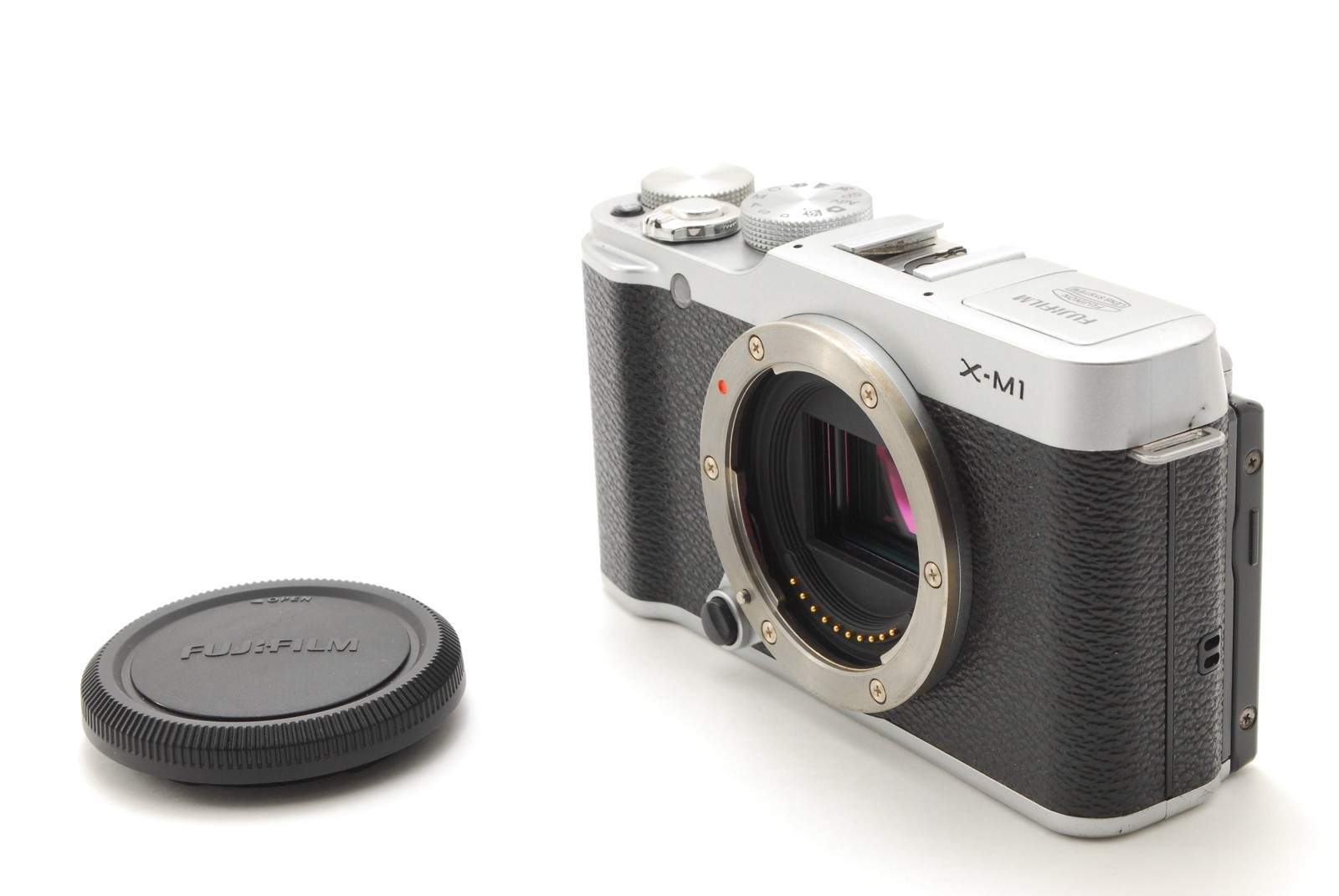 [Near MINT] Fujifilm X-M1 Digital Camera Body Pergear 25mm 1.8f Lens From JAPAN