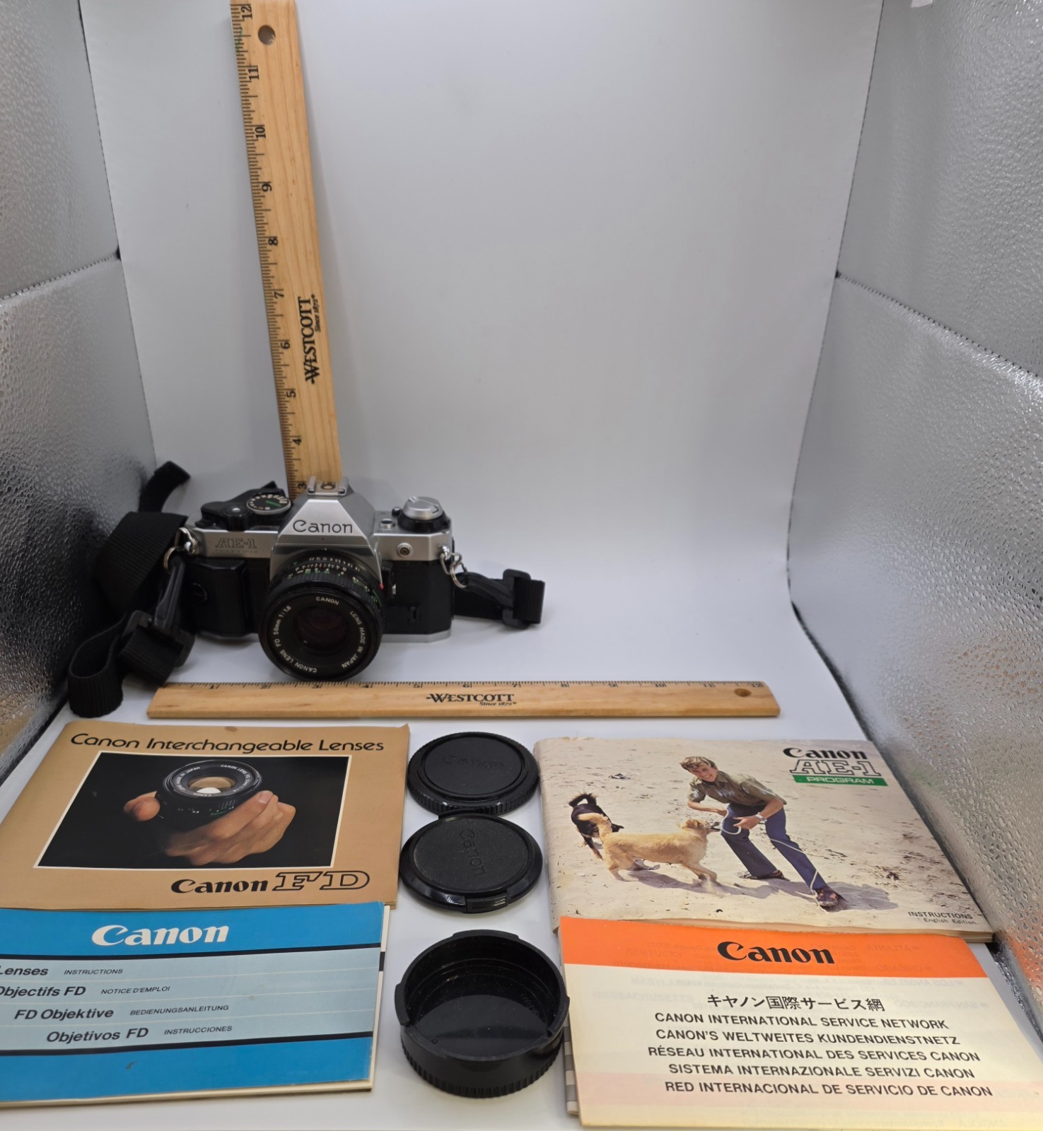 Canon AE-1 Program 35mm SLR Film Camera FD 50mm f/1.8 Lens + Battery