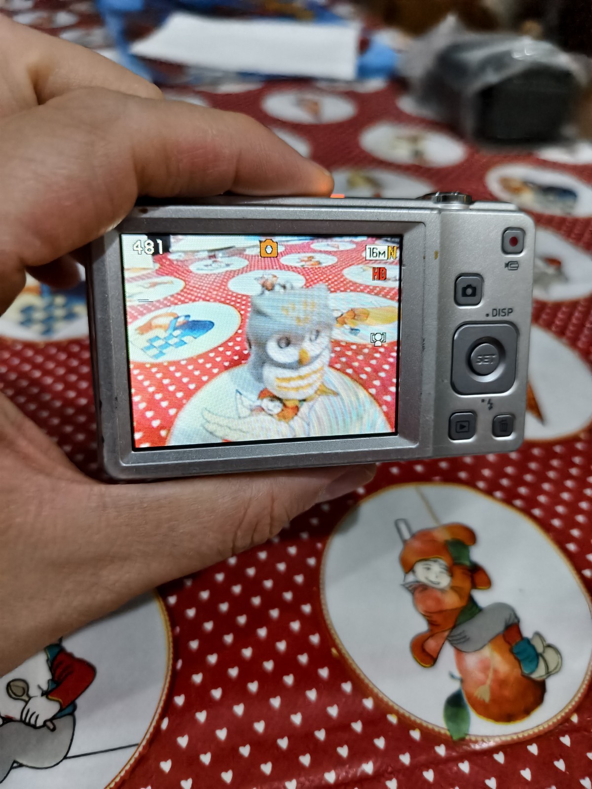 Casio Exilim EX-ZS6 Camera