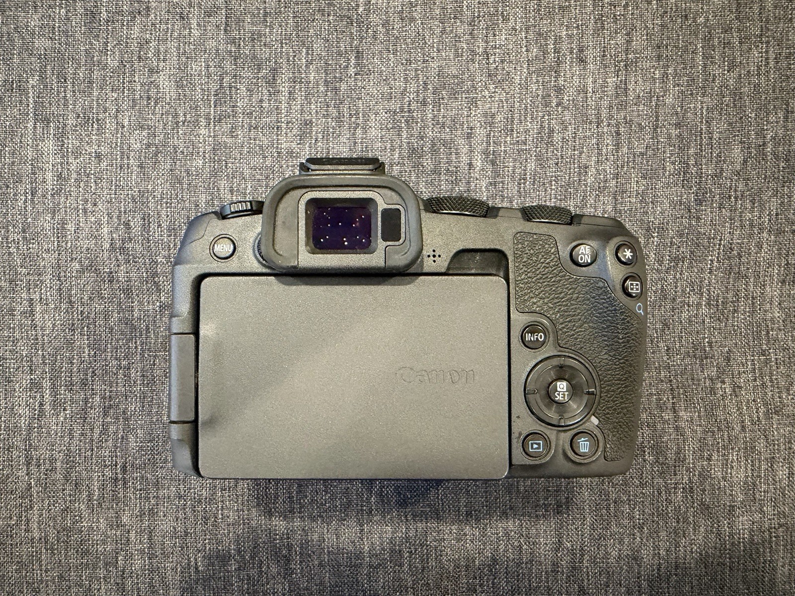 Canon R8 Mirrorless Camera with extra Batteries , Extra Lens And ND Filter