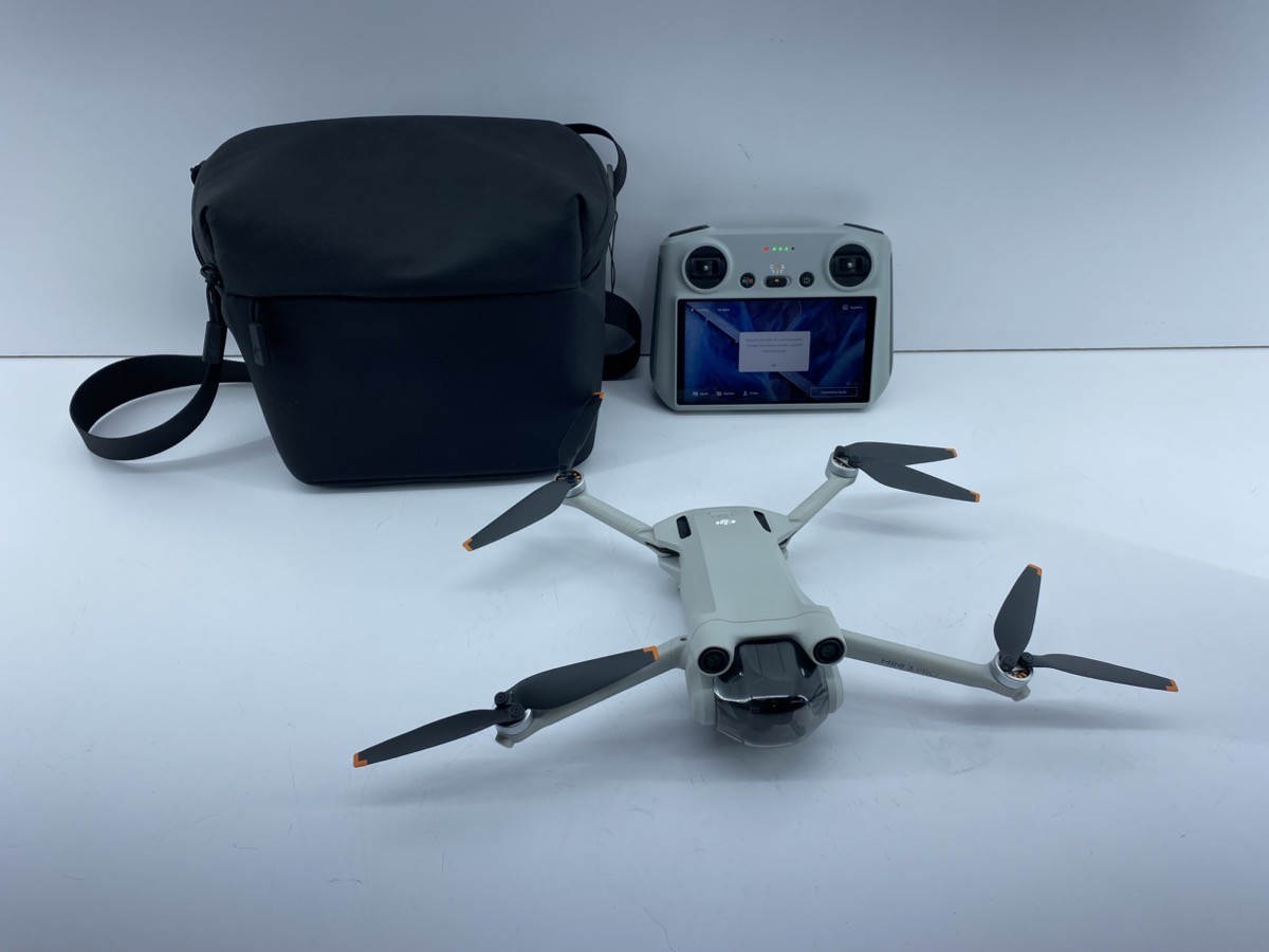 DJI Mini 3 Pro Drone Bundle (WMP019746)