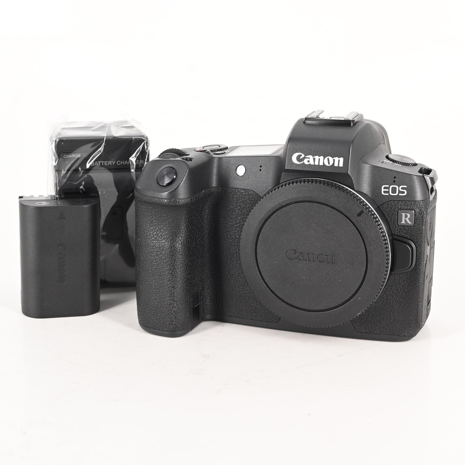 Canon EOS R 30.3MP Mirrorless Digital Camera Body #521