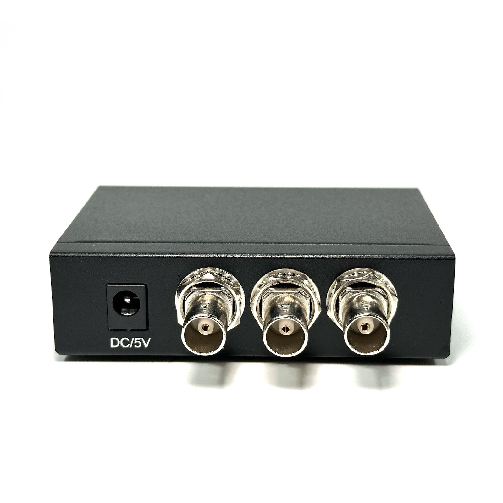 Monoprice Active 3G, HD, SD SDI Two Way 2X1 Switch MINT condition FAST SHIPPING