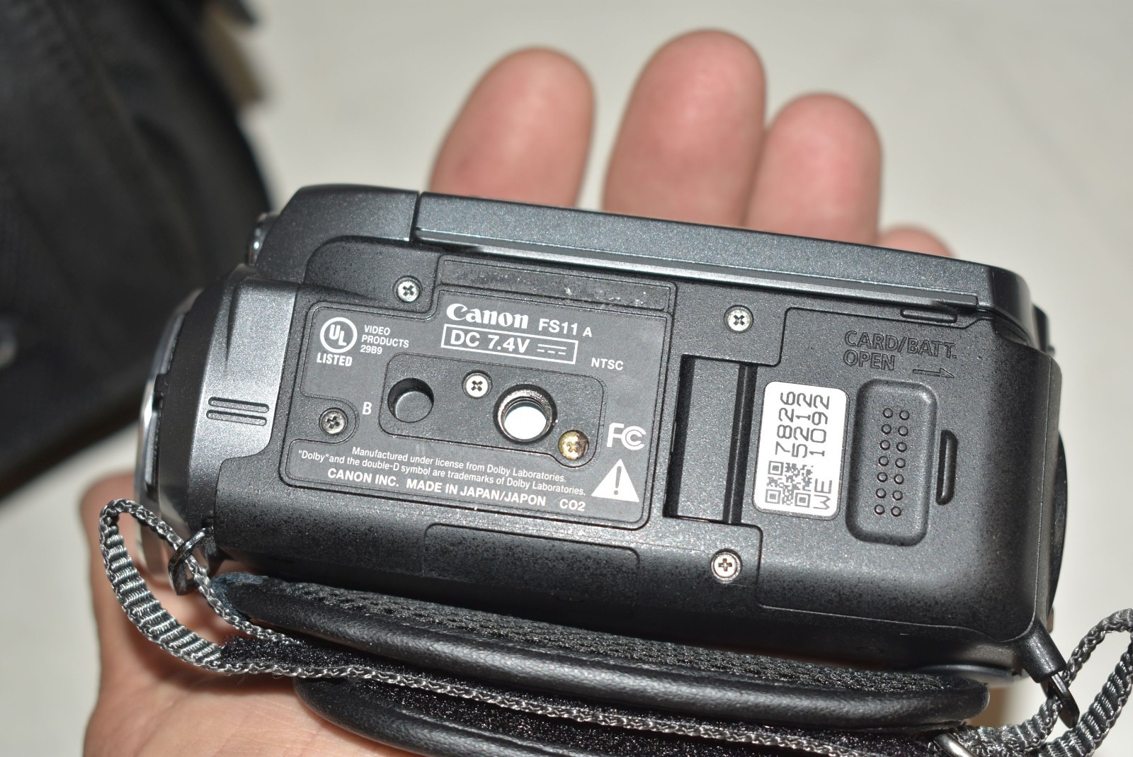 Canon FS11 (Gray) 16GB Internal Memory Digital Camcorder w/Case/Battery/Charger